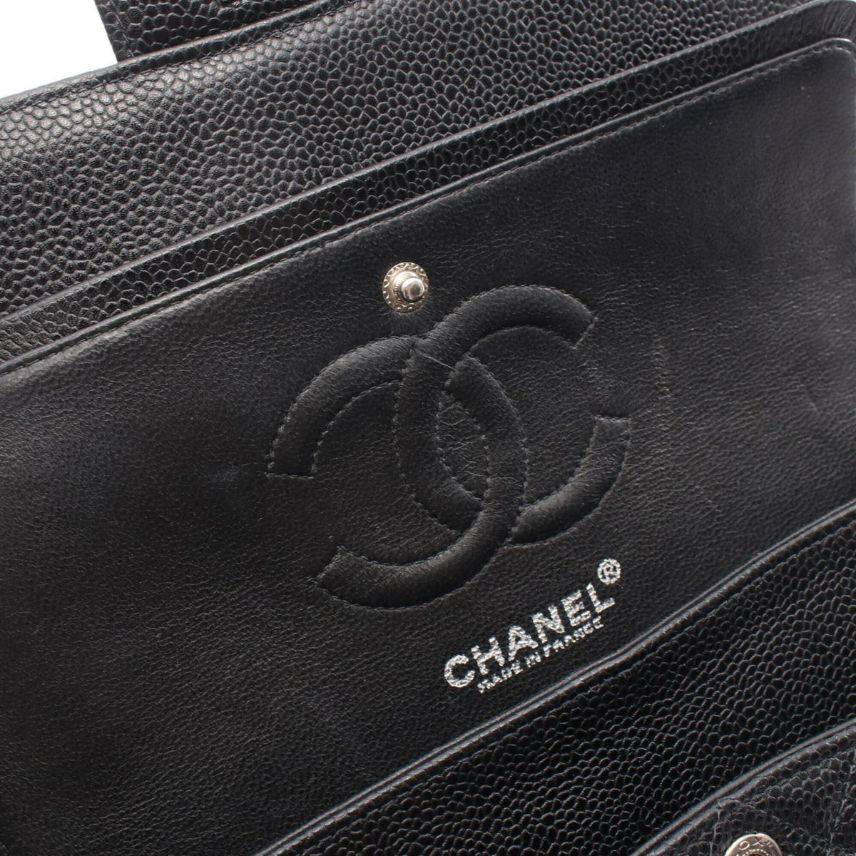 Chanel Black Grained Calfskin Handbag Shoulder Bag (Pre-Owned)
