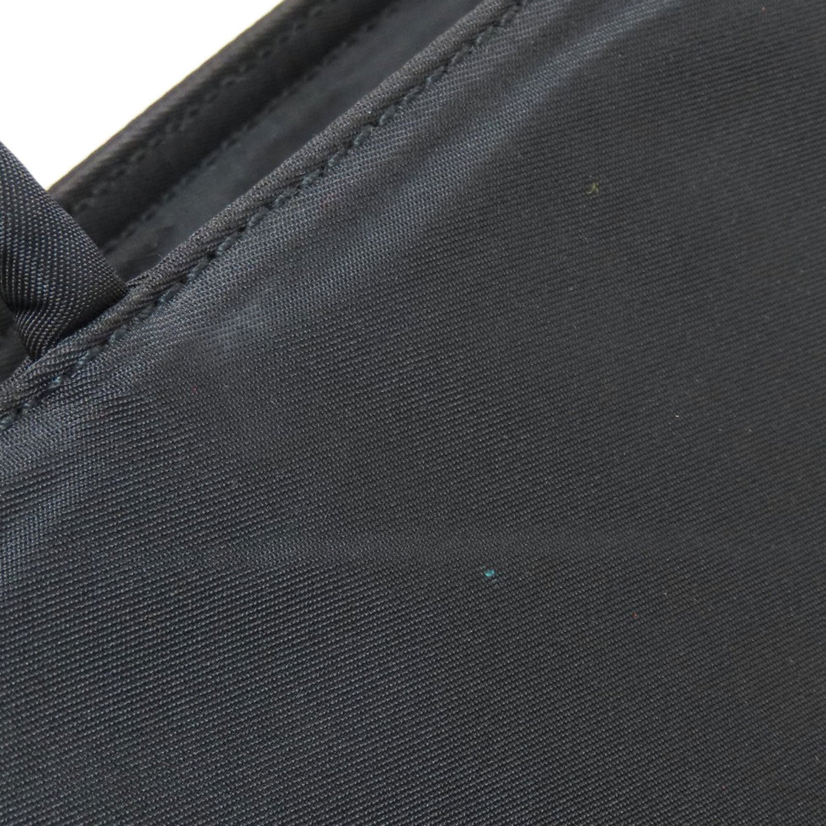 Prada Black Nylon Tote Bag (Pre-Owned)