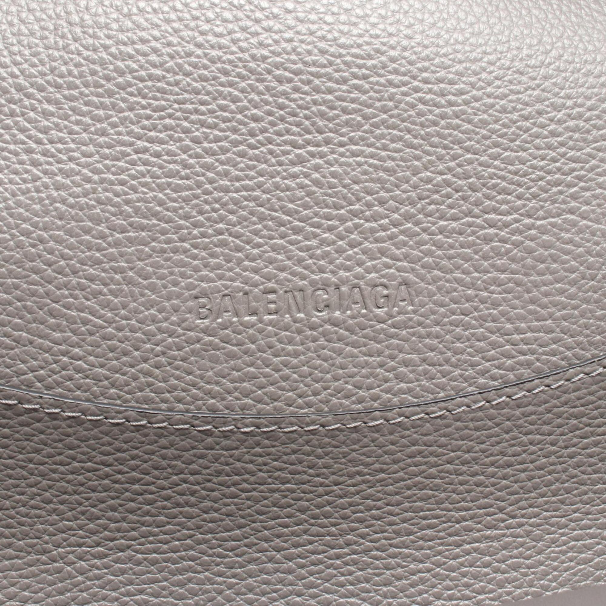 Balenciaga Gray Leather Handbag (Pre-Owned)