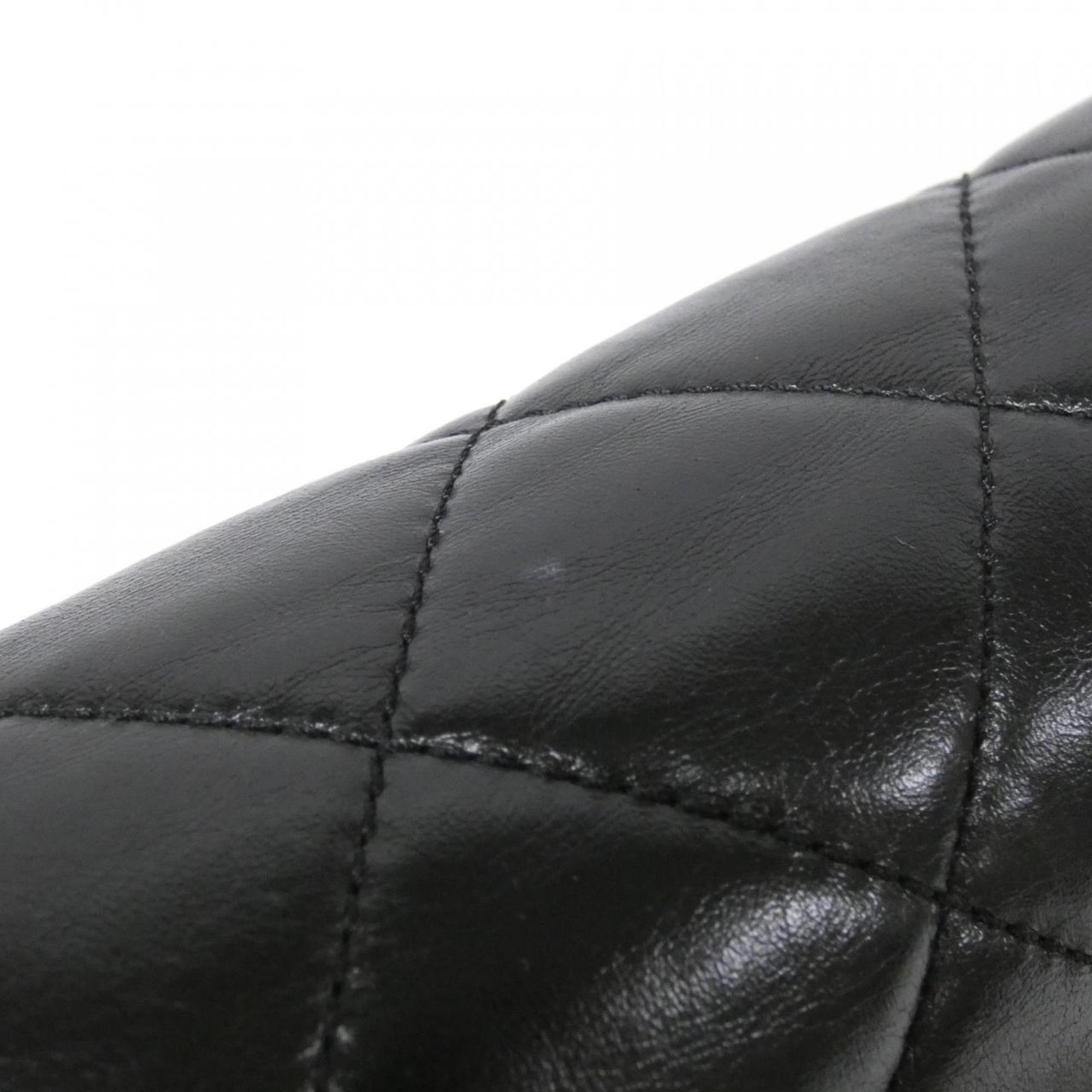 Chanel Black Leather Shoulder Bag (Pre-Owned)