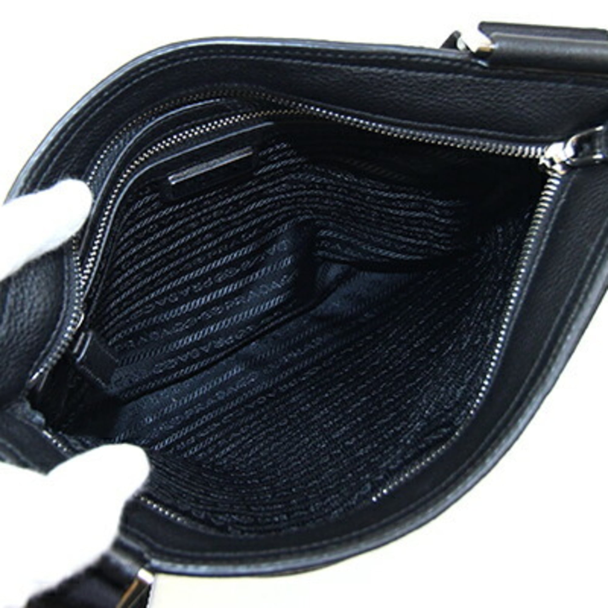 Prada Black Leather Shoulder Bag (Pre-Owned)