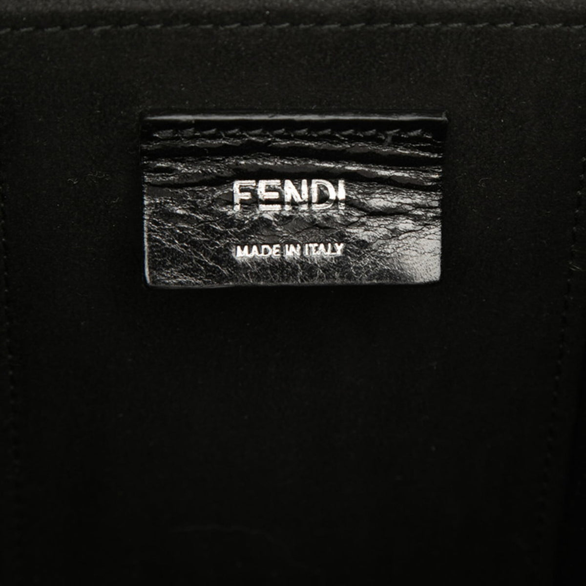 Fendi Black Leather Shoulder Bag (Pre-Owned)
