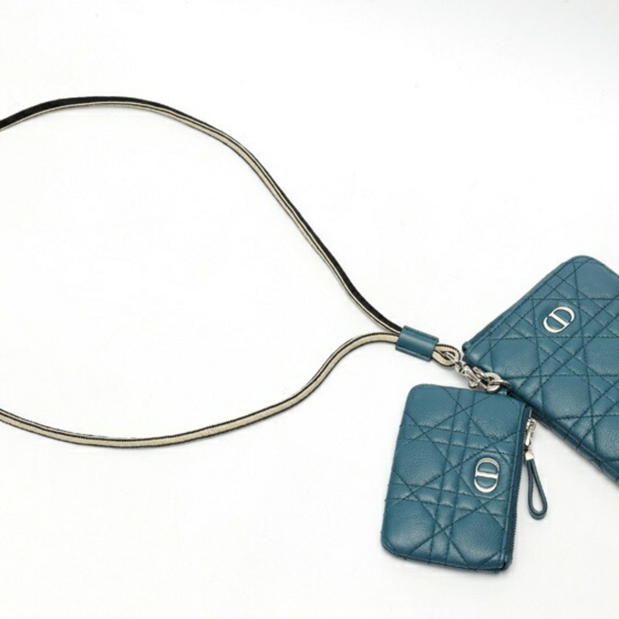 Christian Dior Blue Leather Shoulder Bag (Pre-Owned)