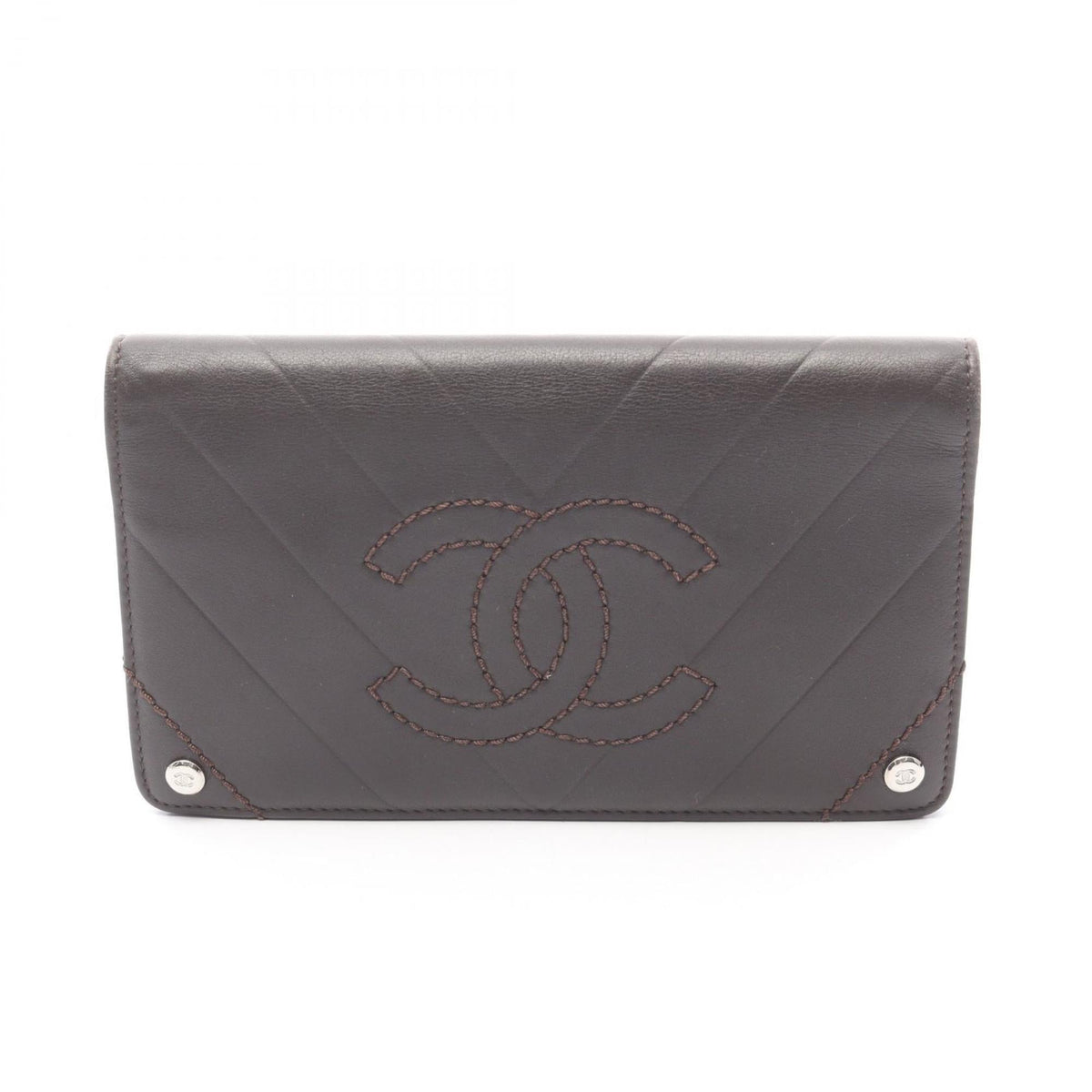 Chanel Brown Leather Long Wallet (Bi-Fold) (Pre-Owned)