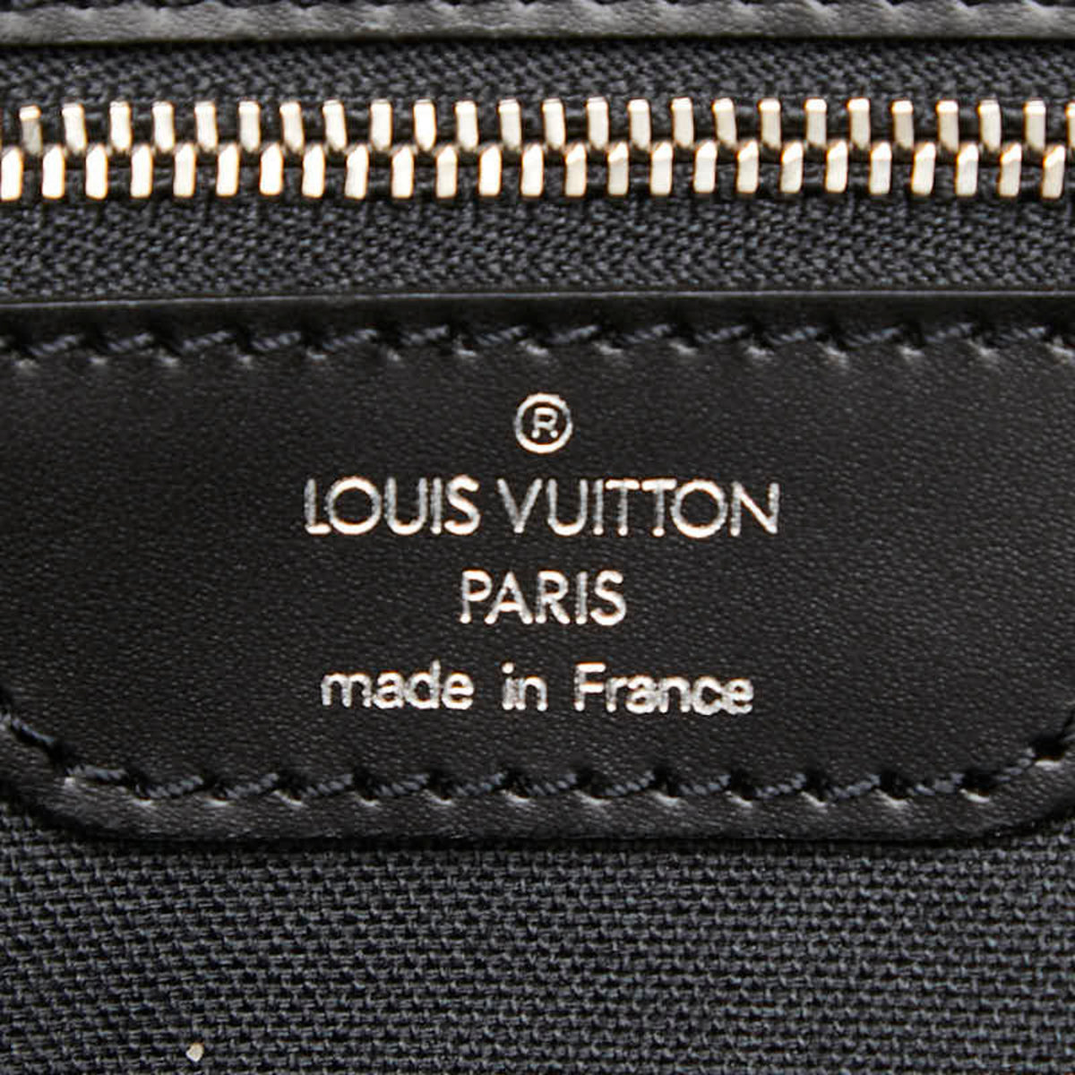 Louis Vuitton Taiga Ardoise Black Leather Nylon Messenger Bag Shoulder Bag (Pre-Owned)