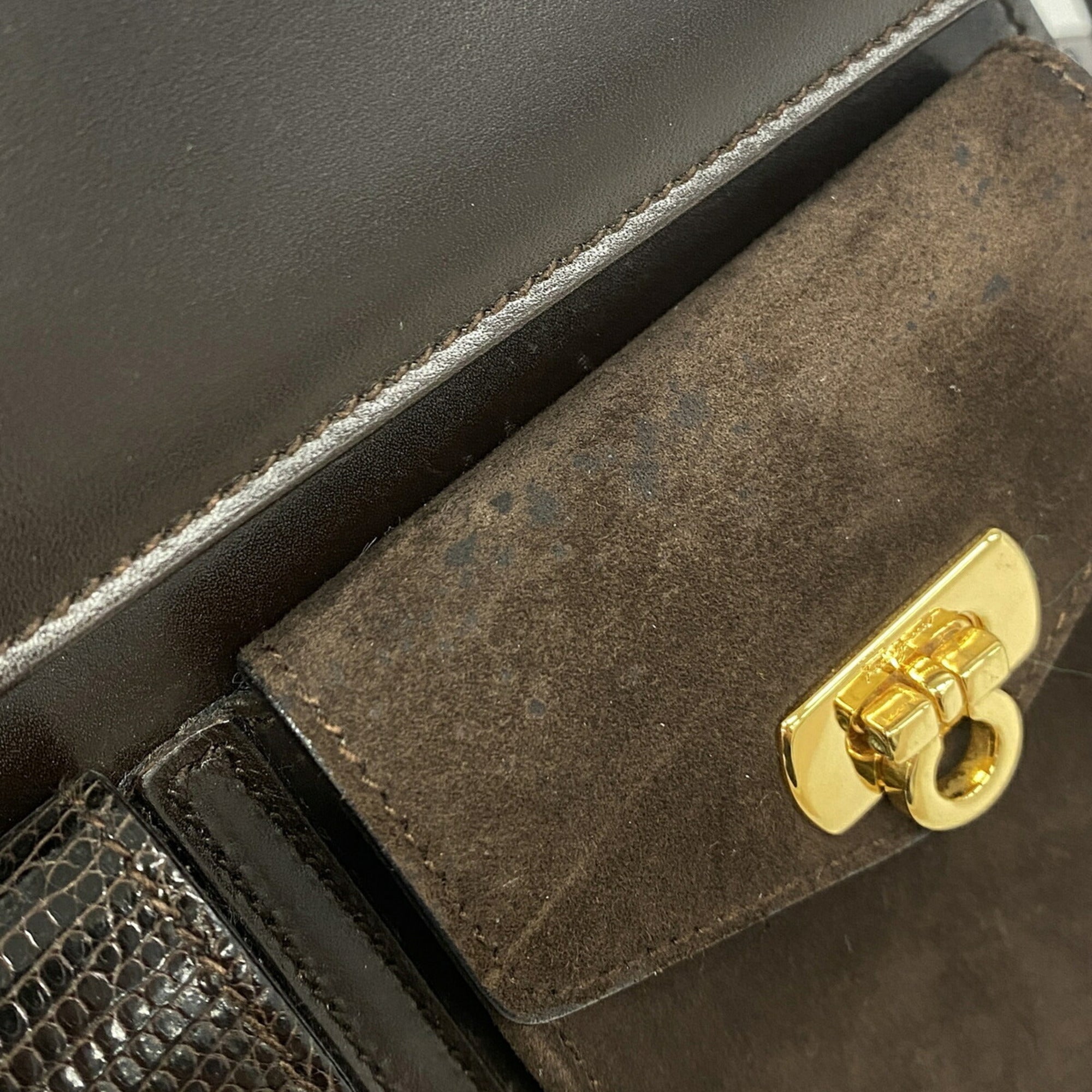 Salvatore Ferragamo Brown Leather Shoulder Bag (Pre-Owned)