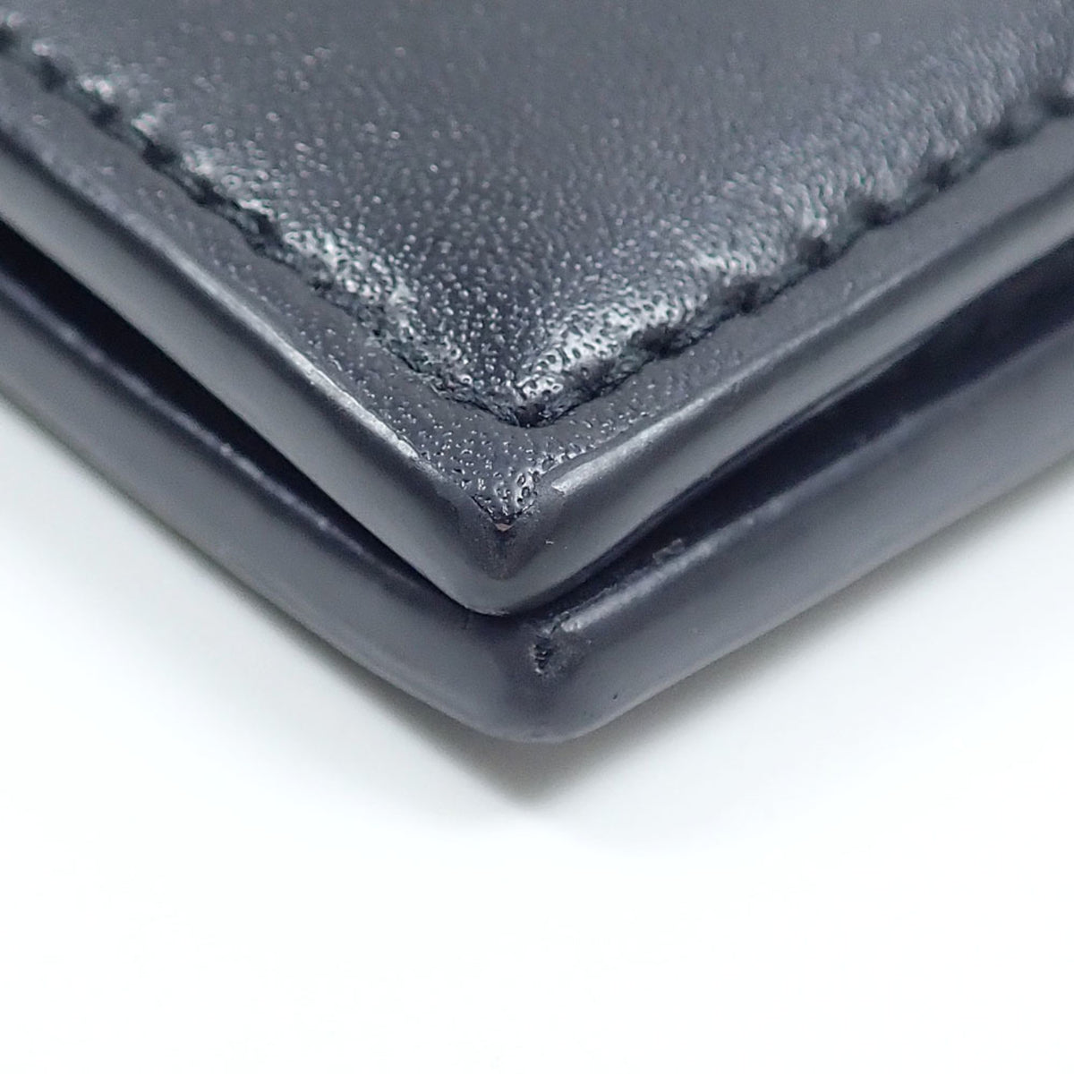 Bottega Veneta Black Leather Wallet (Bi-Fold) (Pre-Owned)