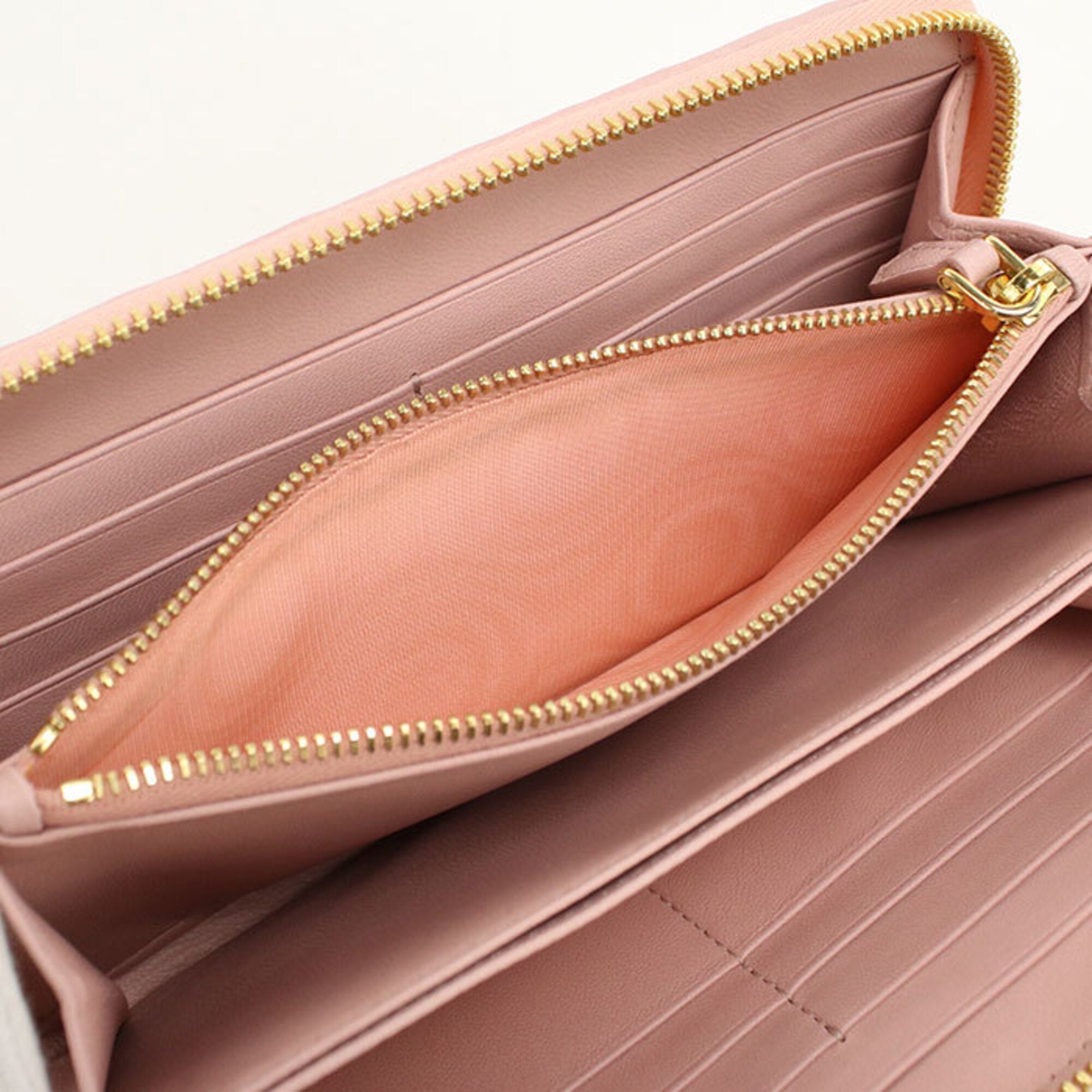 Prada Pink Leather Long Wallet (Bi-Fold) (Pre-Owned)
