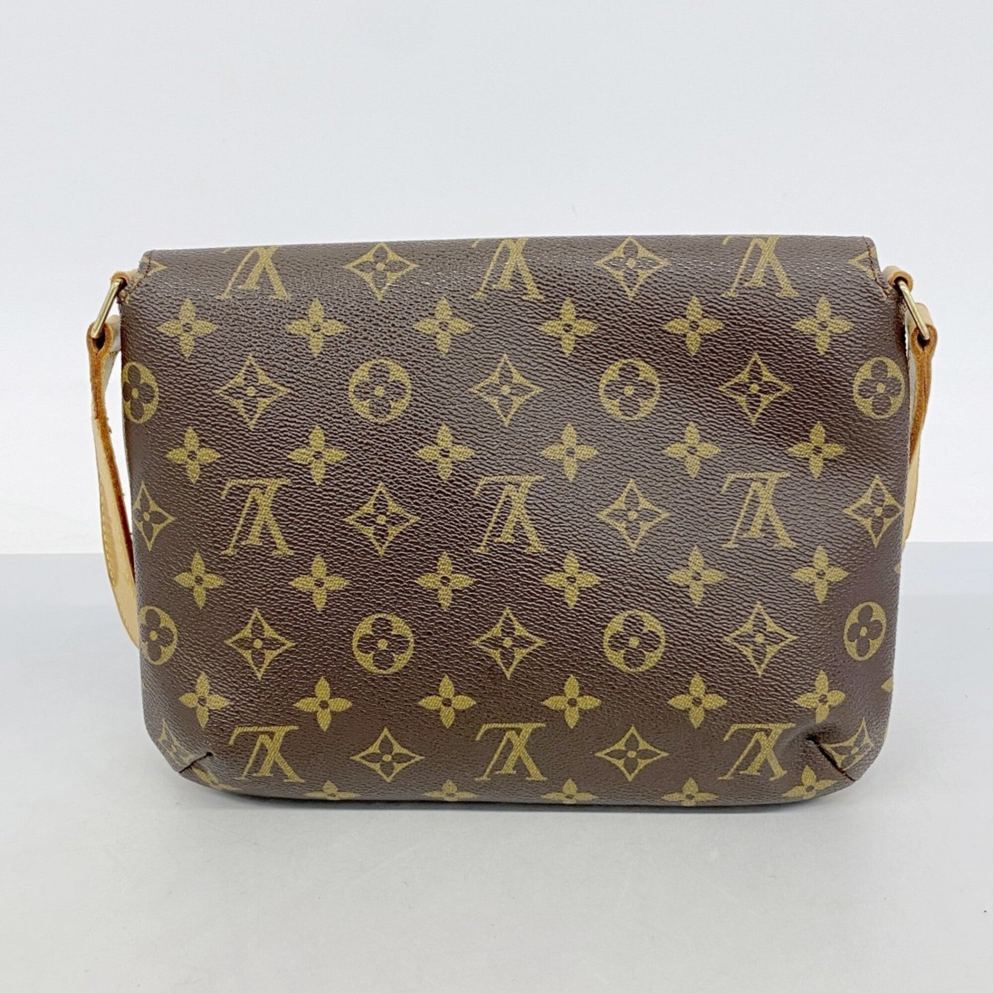 Louis Vuitton Brown Shoulder Bag (Pre-Owned)