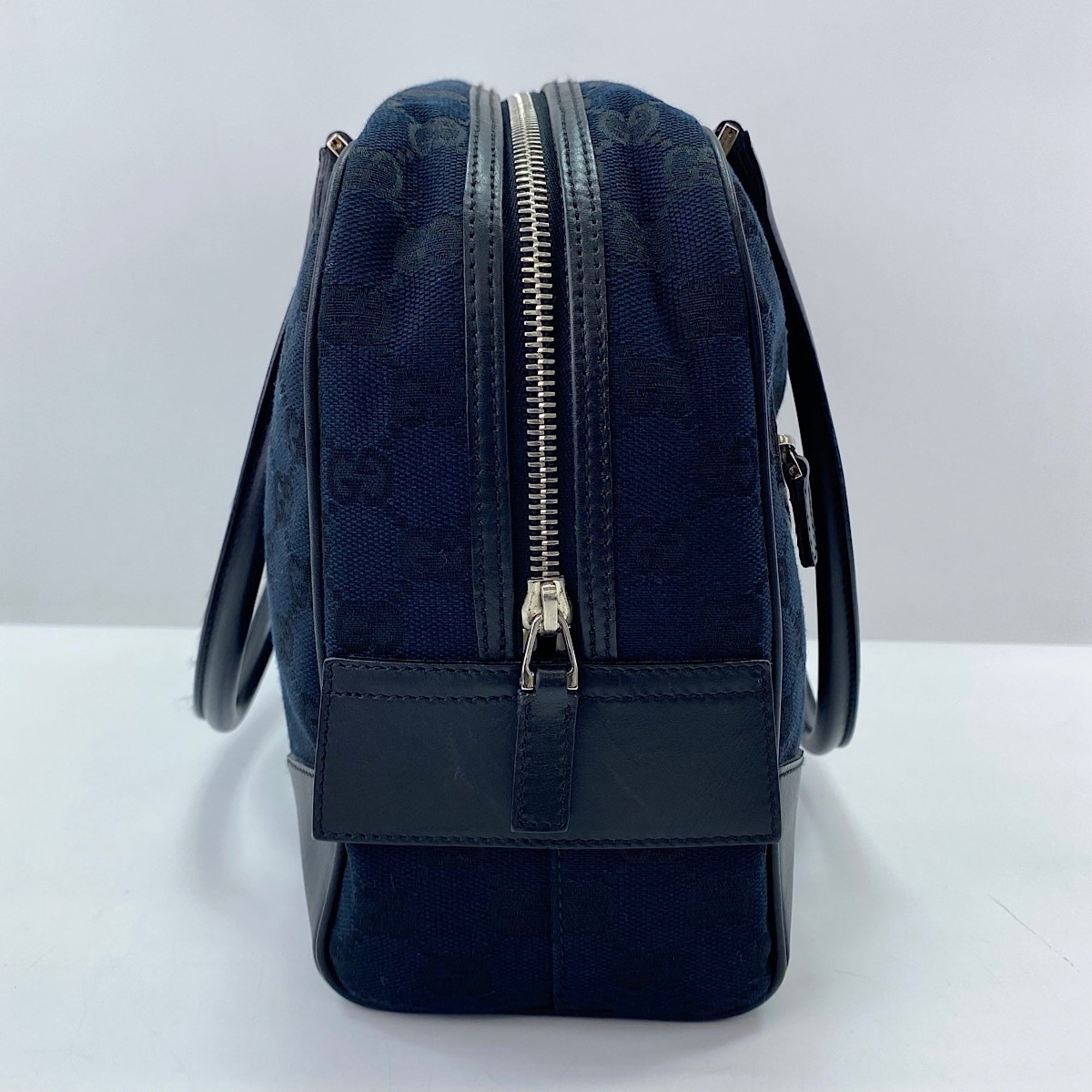 Gucci Navy Handbag (Pre-Owned)