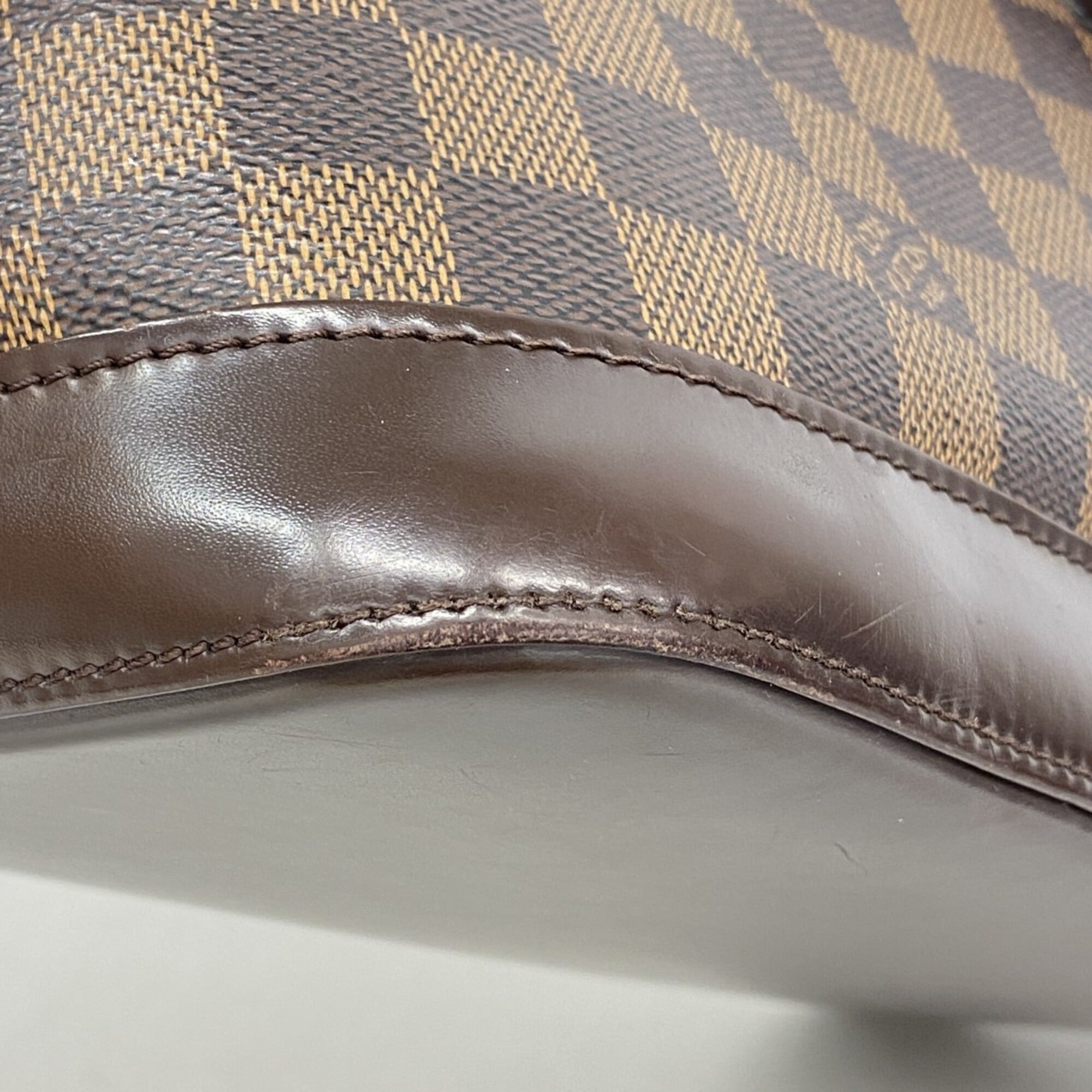 Louis Vuitton Ebene Handbag (Pre-Owned)