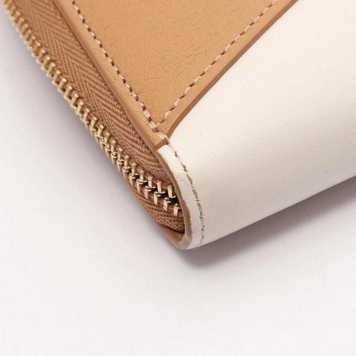 Loewe Beige Brown Ivory Leather Long Wallet (Bi-Fold) (Pre-Owned)