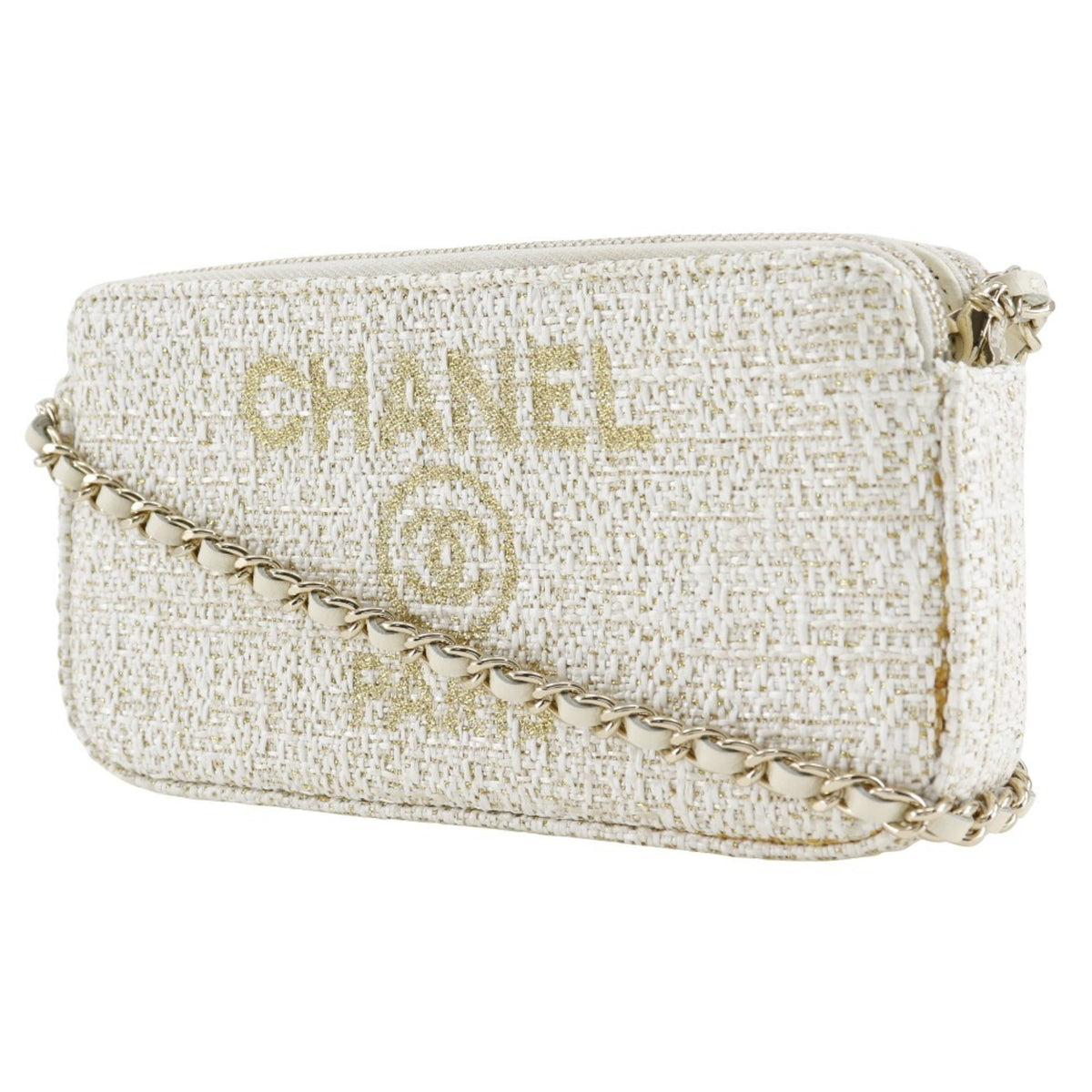 Chanel White Tweed Shoulder Bag (Pre-Owned)
