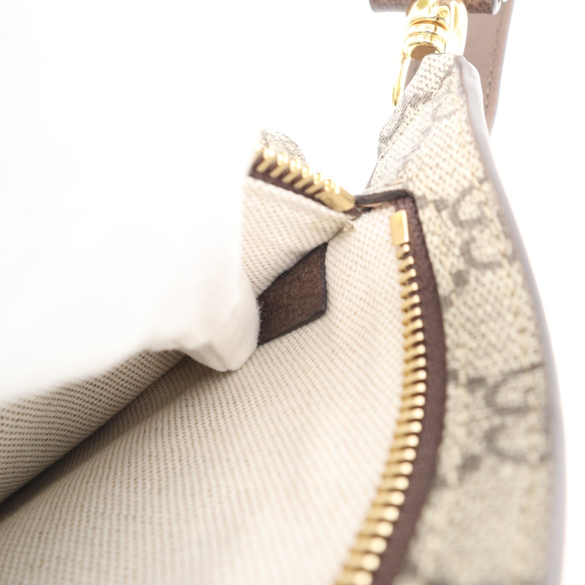 Gucci Beige Brown Gg Supreme Leather Fanny Pack Sling Bag (Pre-Owned)