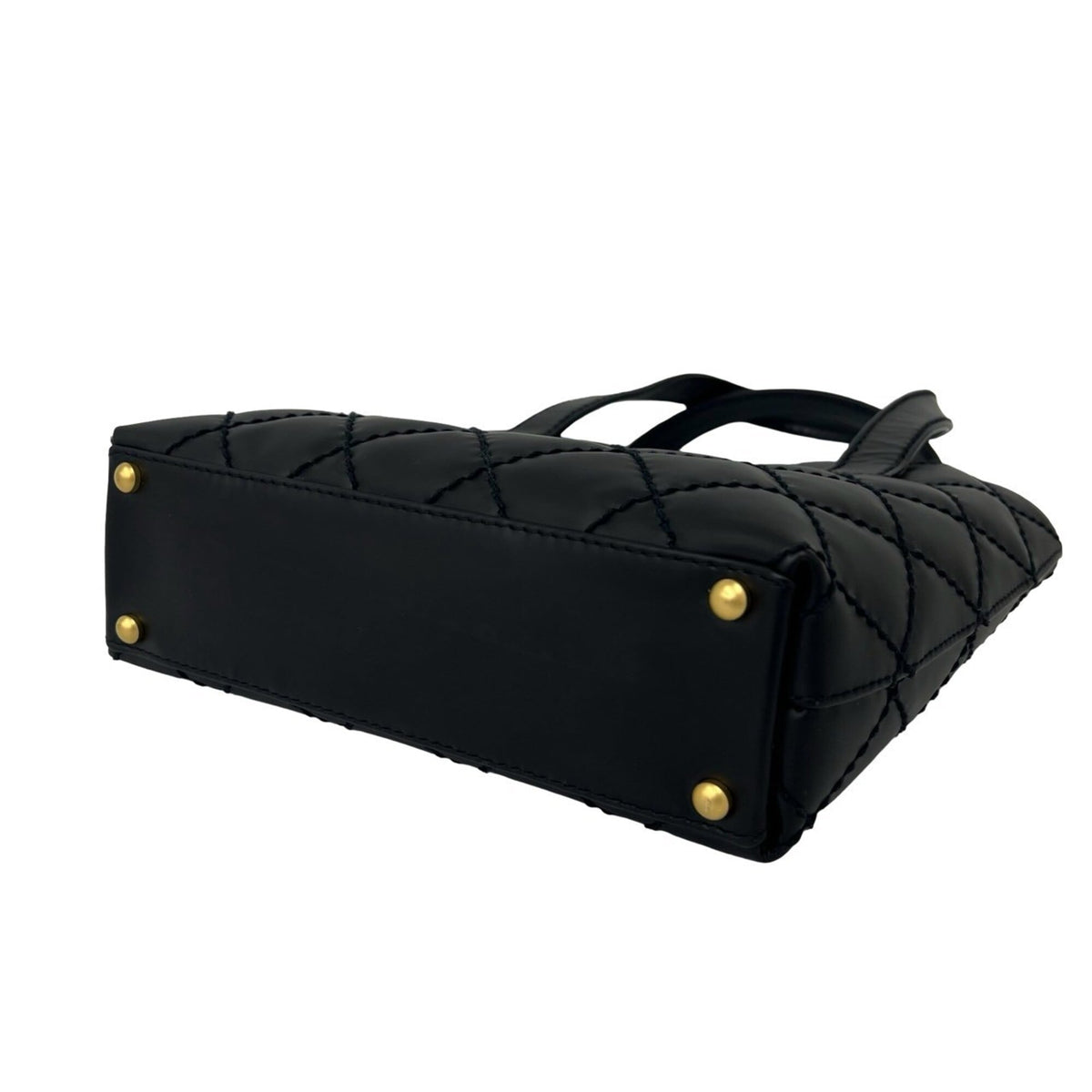 Chanel Black Leather Handbag (Pre-Owned)