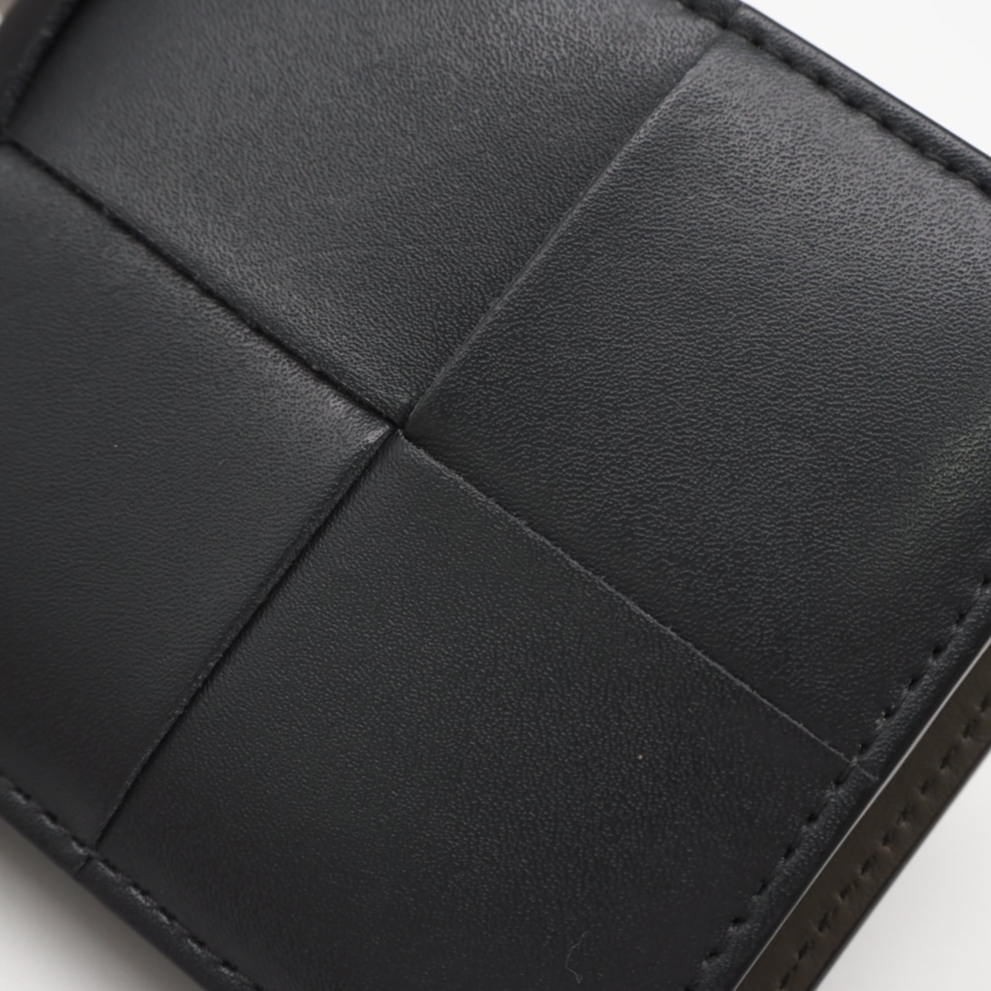 Bottega Veneta Gray Khaki Leather Wallet (Bi-Fold) (Pre-Owned)