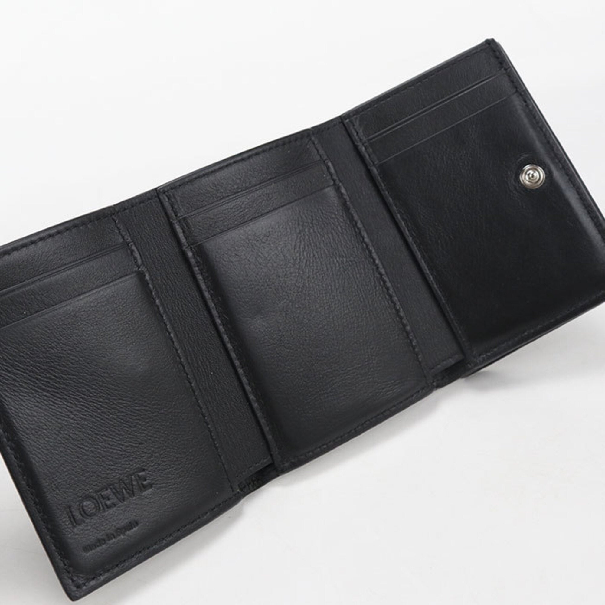 Loewe Black Wallet (Tri-Fold) (Pre-Owned)