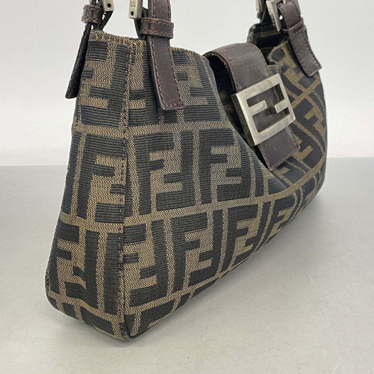 Fendi Brown Nylon Canvas Shoulder Bag (Pre-Owned)