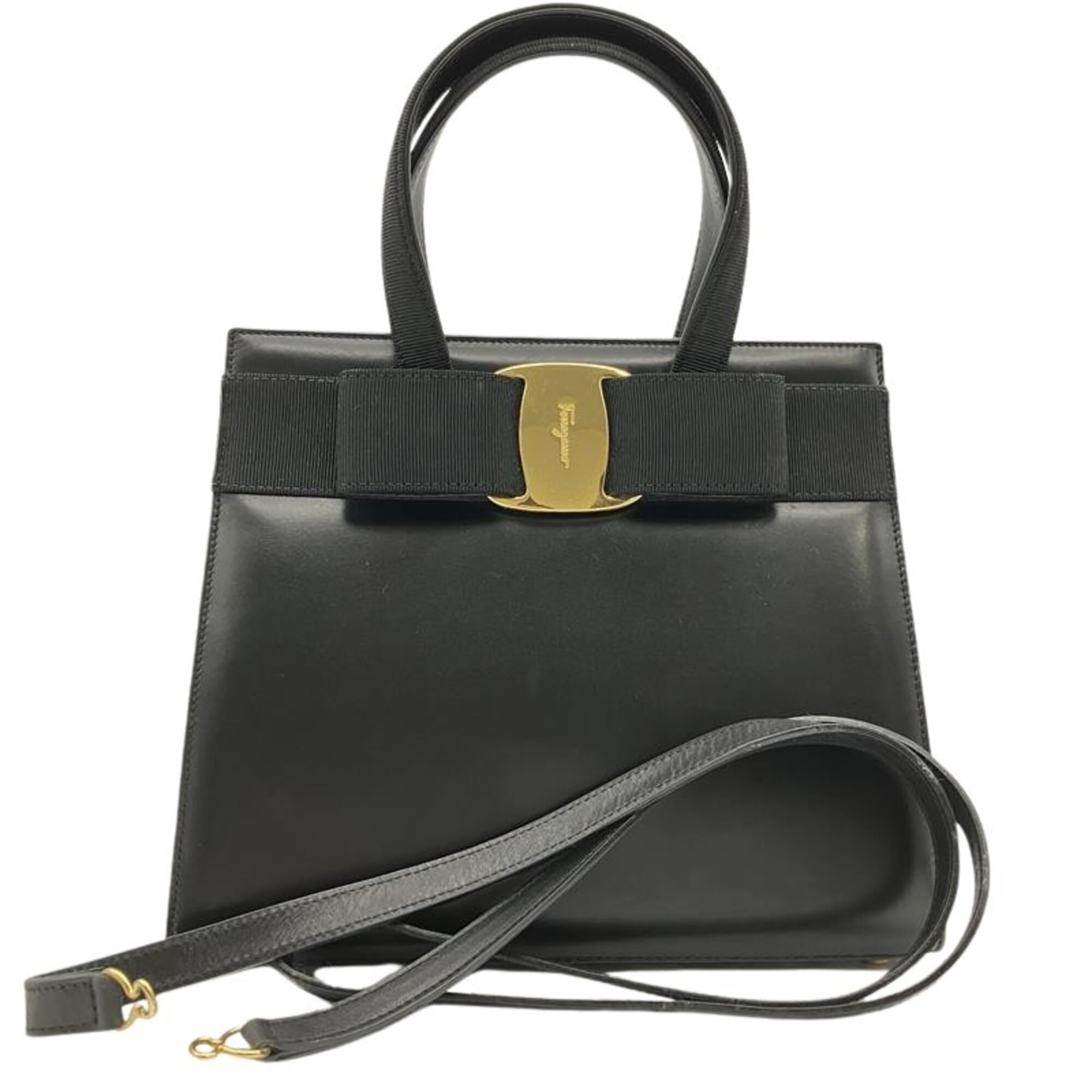 Salvatore Ferragamo Black Handbag (Pre-Owned)