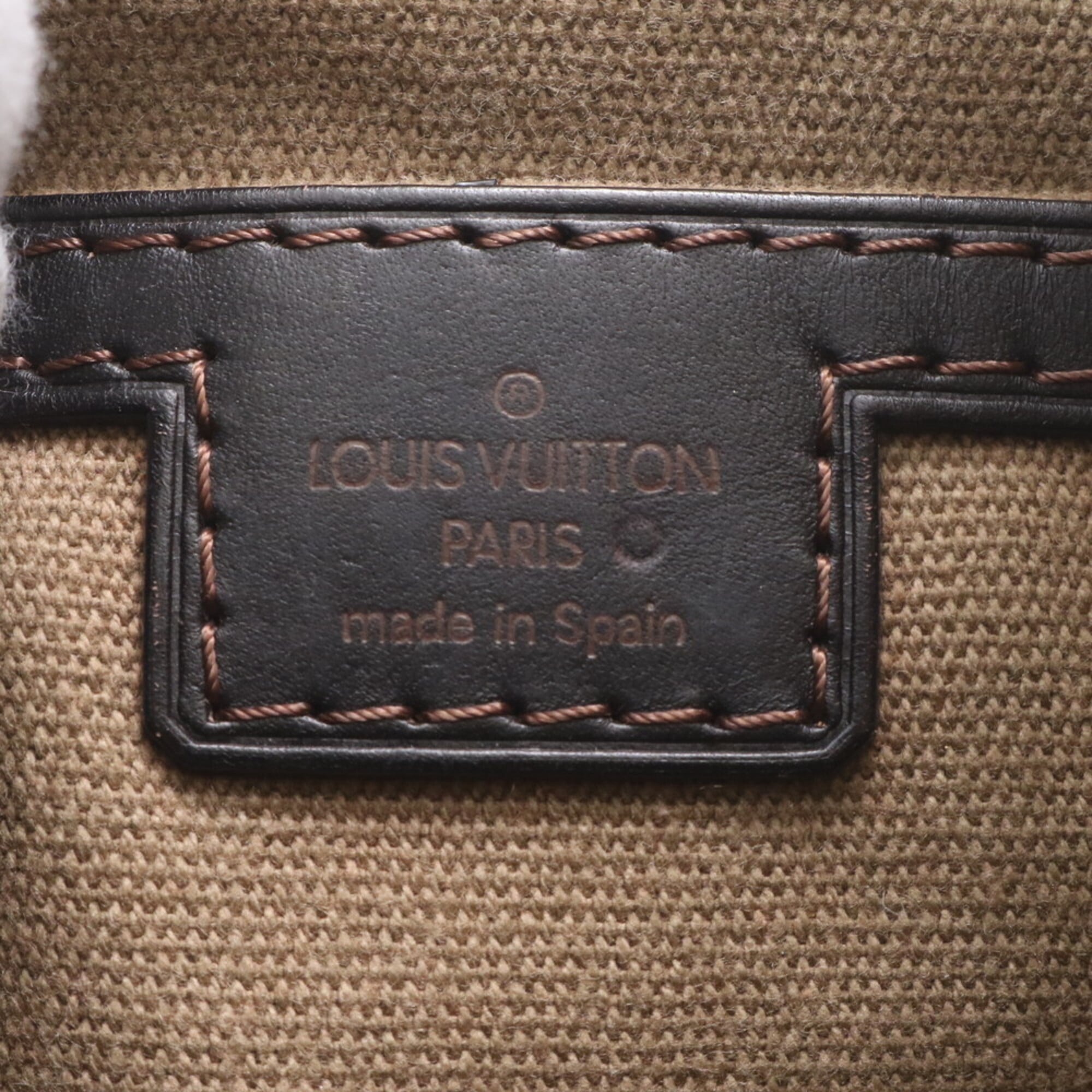 Louis Vuitton Coffee Leather Messenger Bag Shoulder Bag (Pre-Owned)