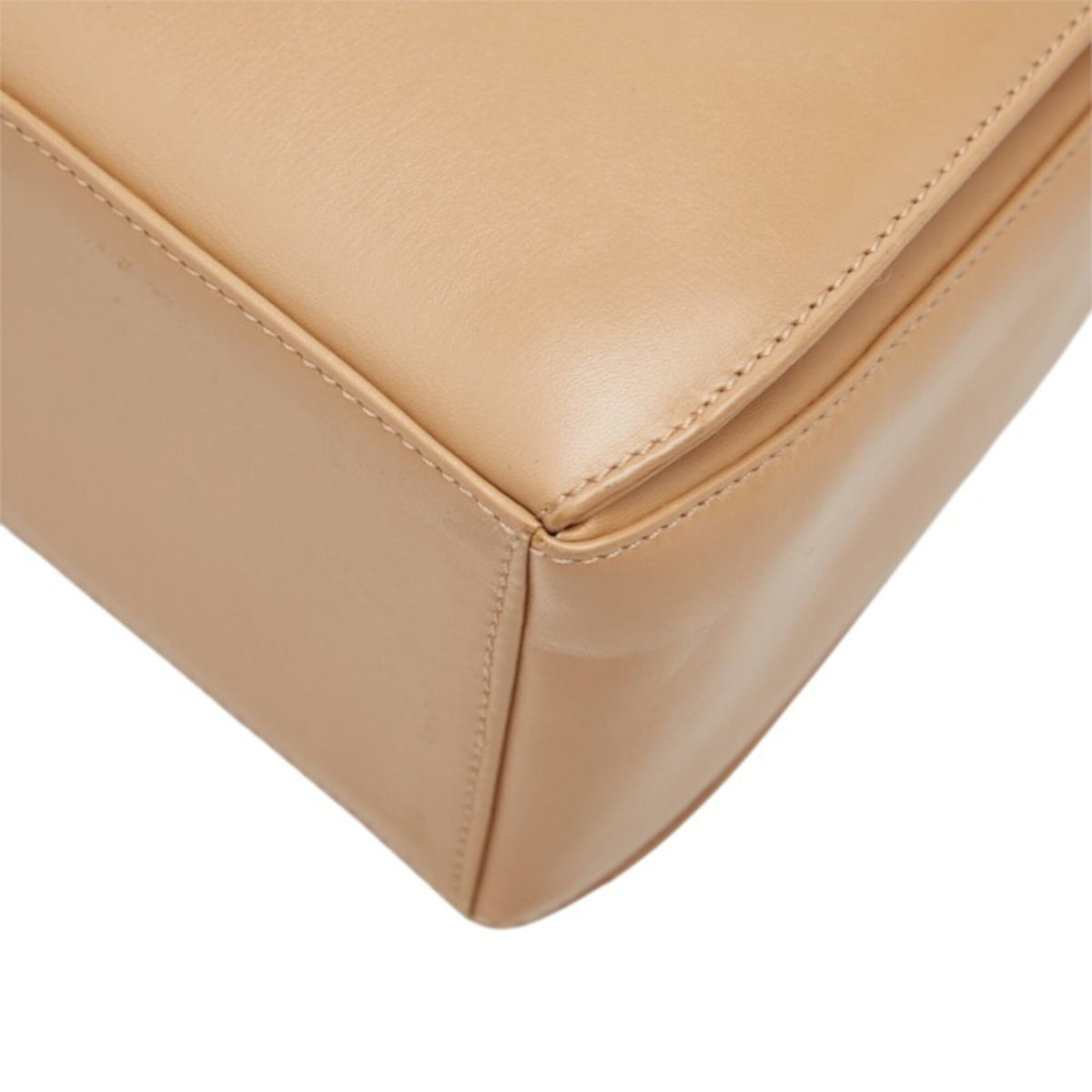 Salvatore Ferragamo Beige Leather Shoulder Bag (Pre-Owned)