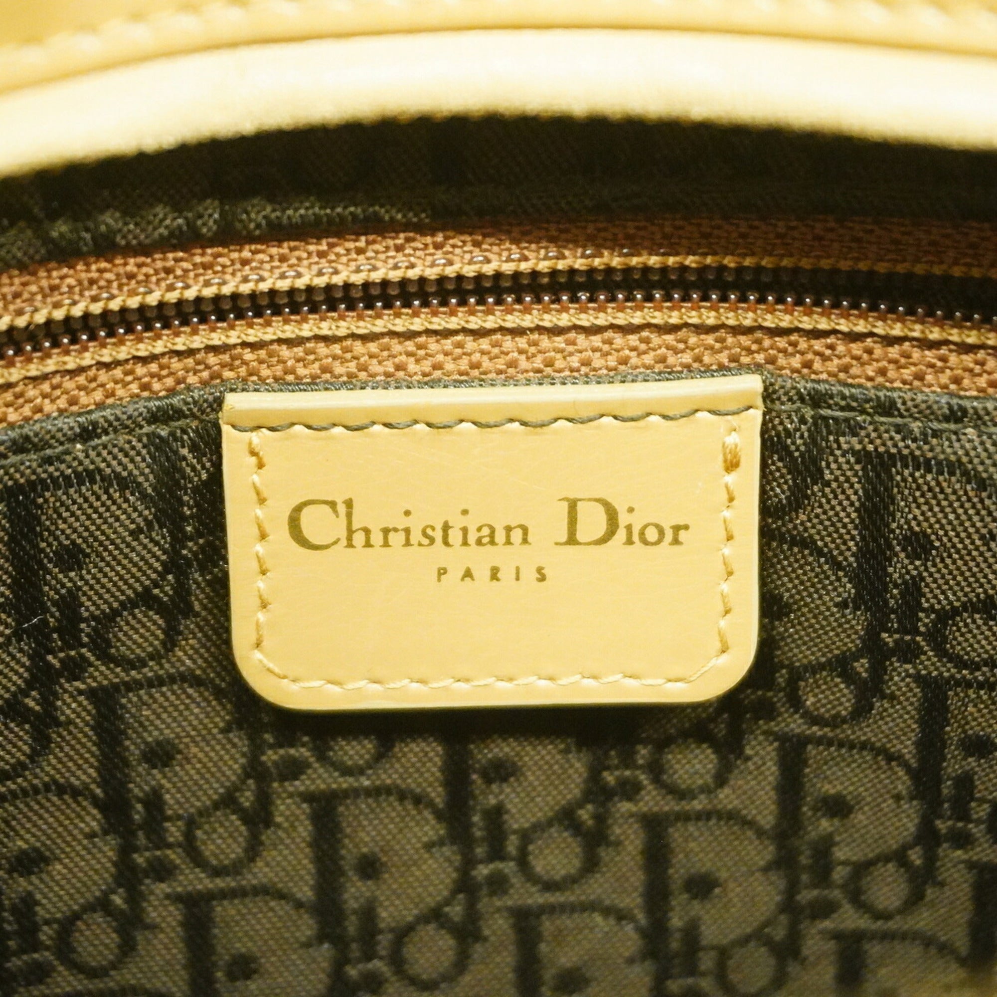 Christian Dior Beige Handbag (Pre-Owned)