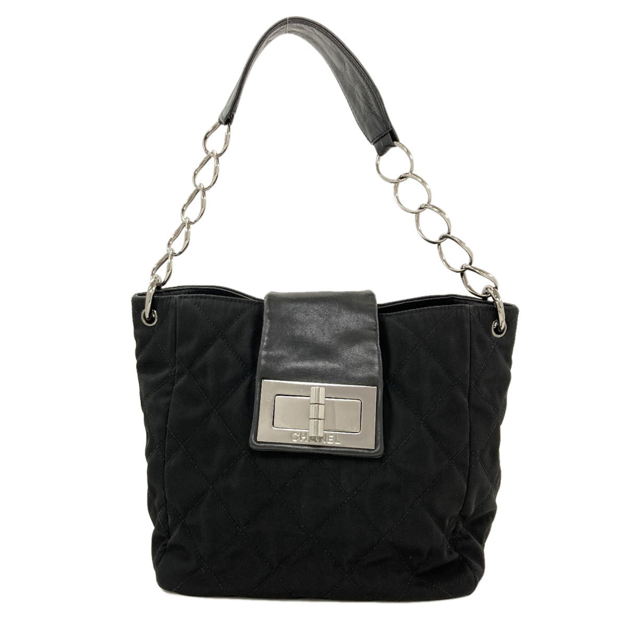 Chanel Matelasse Black Nylon Leather Shoulder Bag (Pre-Owned)