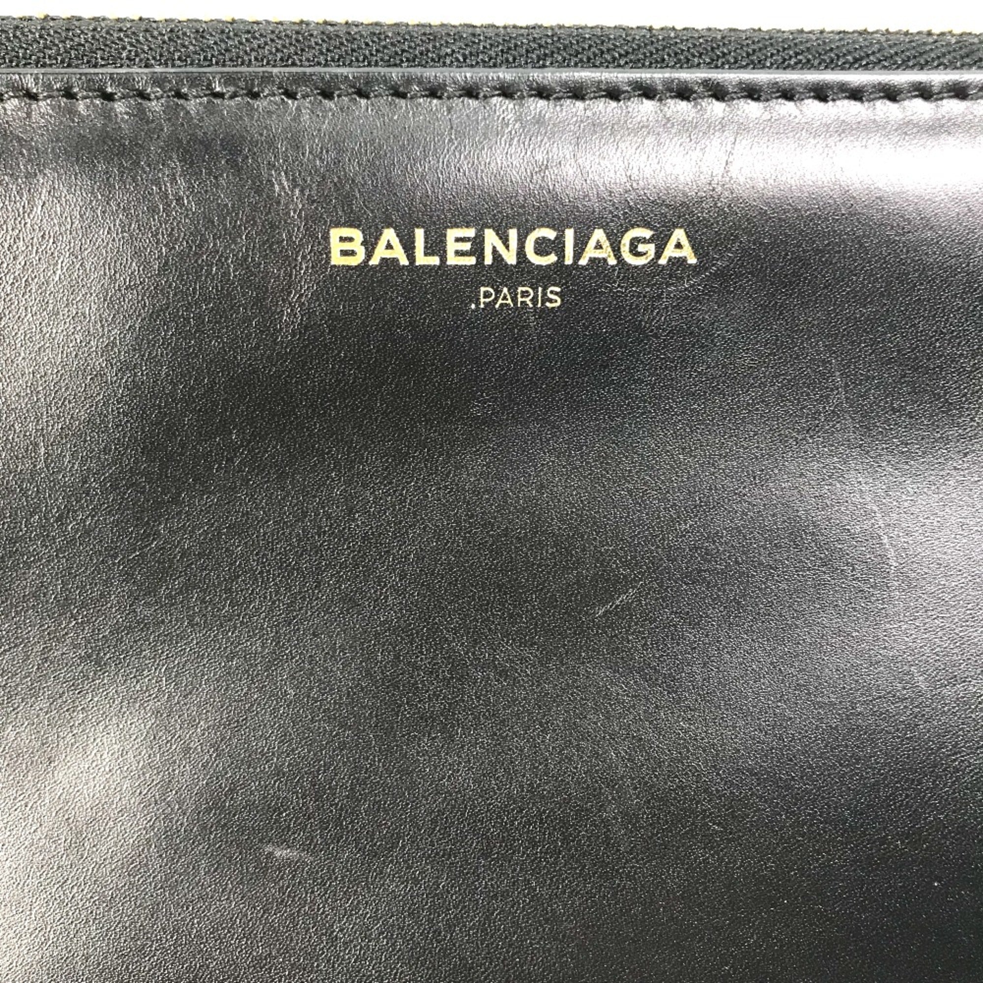 Balenciaga Black Leather Clutch Bag (Pre-Owned)