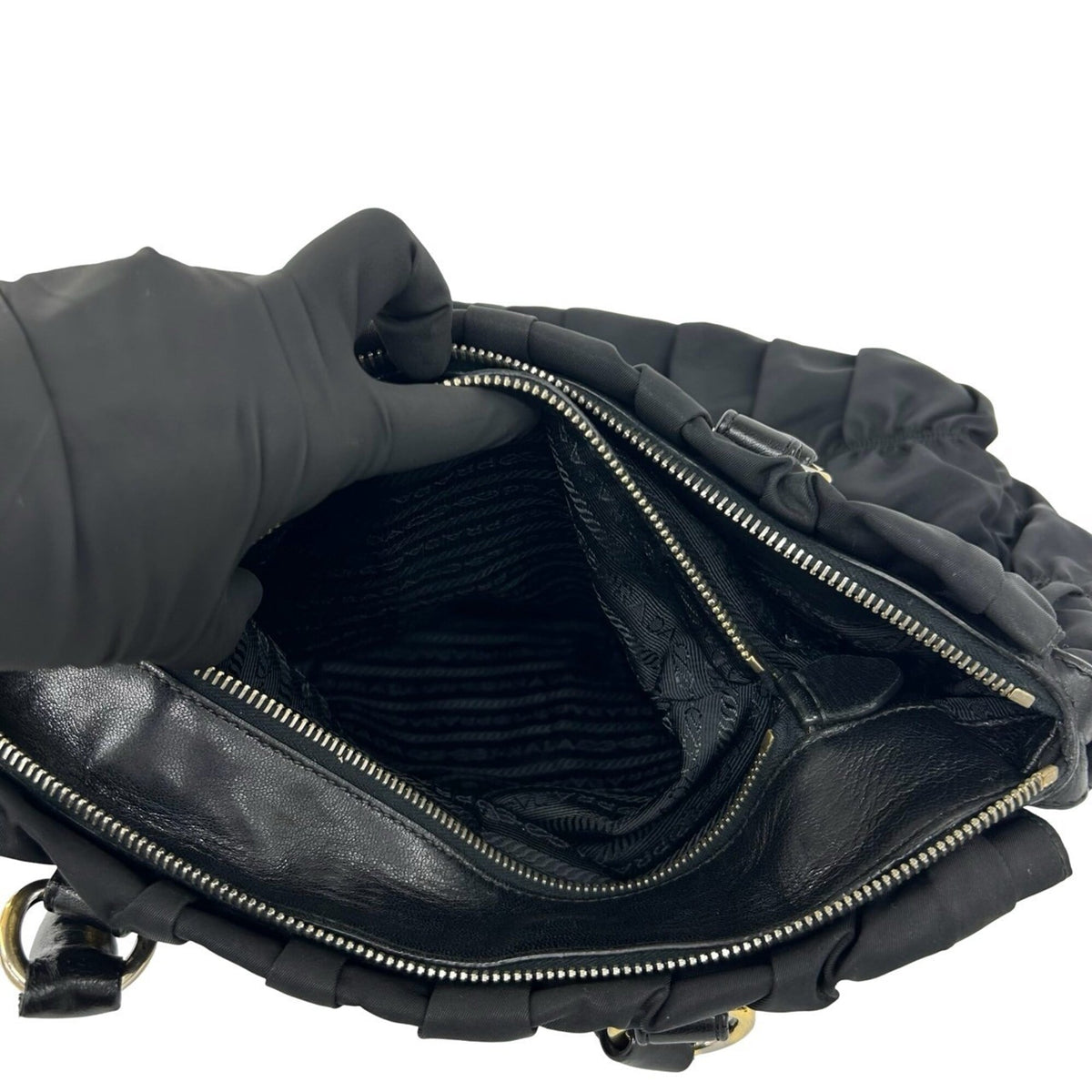 Prada Black Nylon Leather Handbag Shoulder Bag Tote Bag (Pre-Owned)