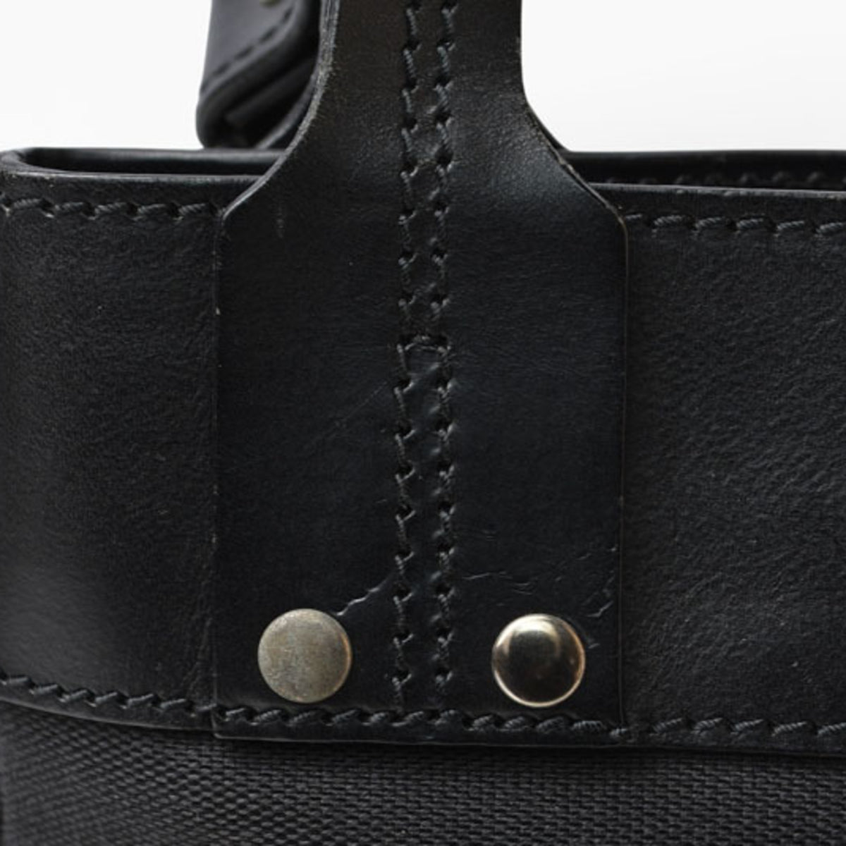 Gucci Black Leather Shoulder Bag (Pre-Owned)