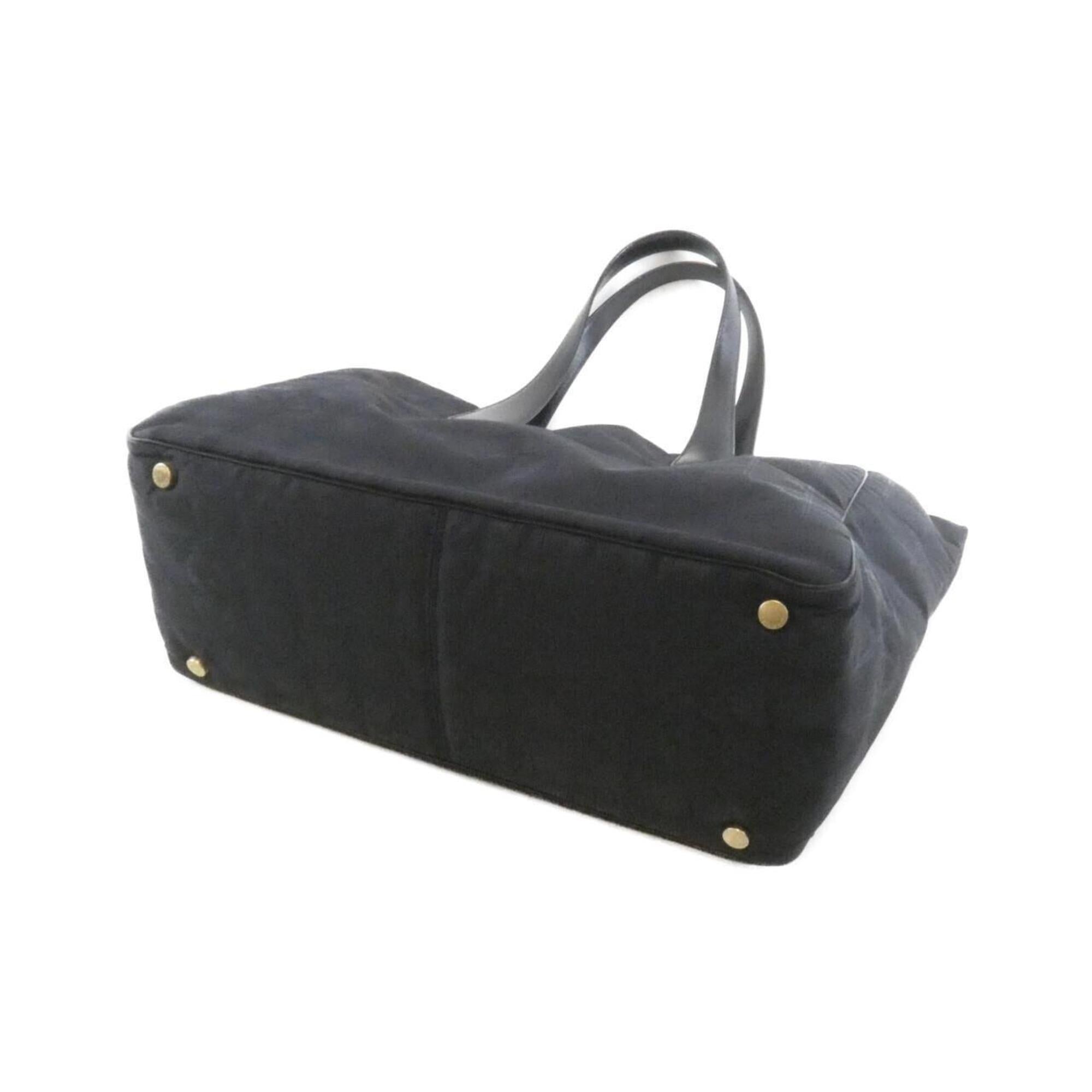 Chanel Black Nylon Handbag (Pre-Owned)