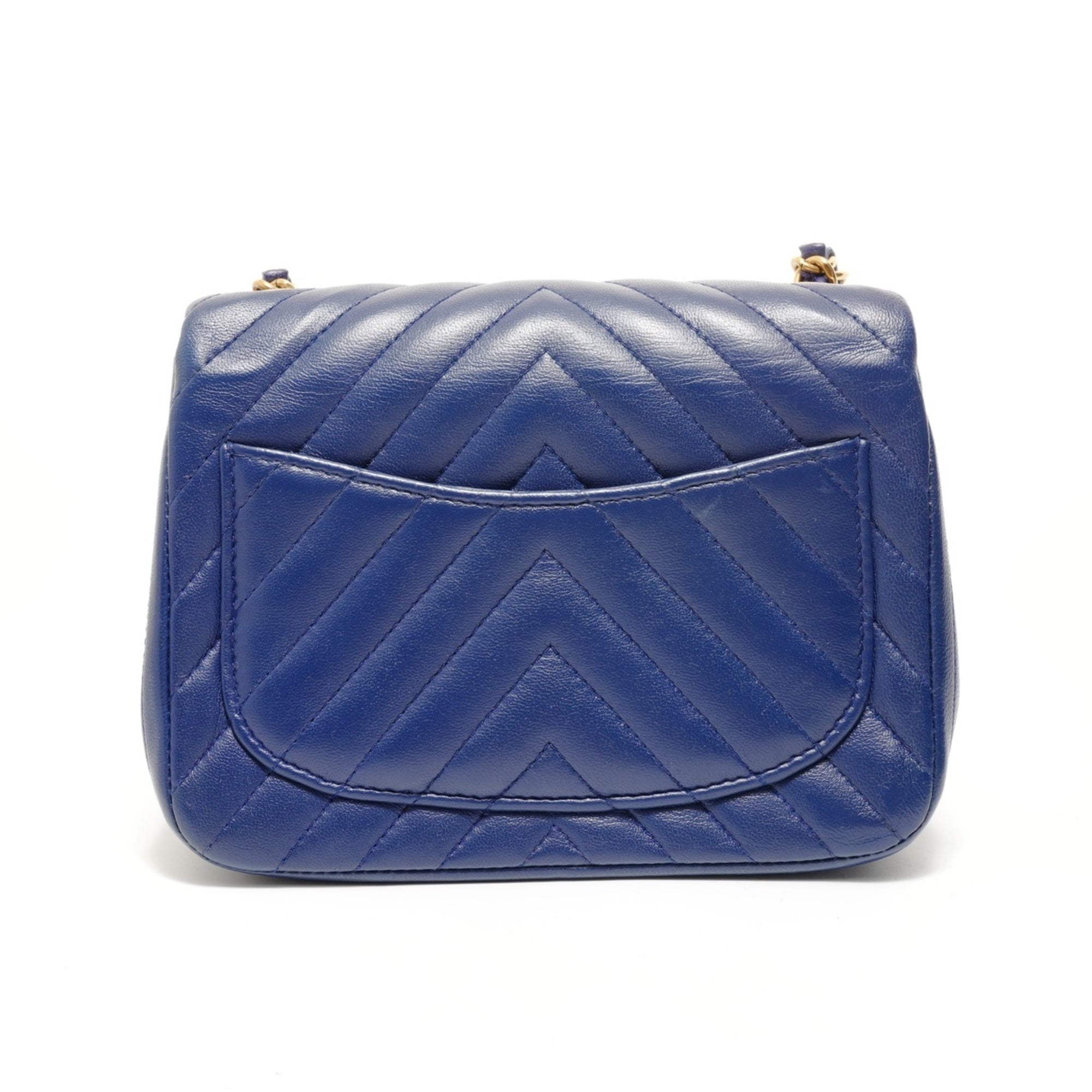 Chanel Blue Leather Shoulder Bag (Pre-Owned)
