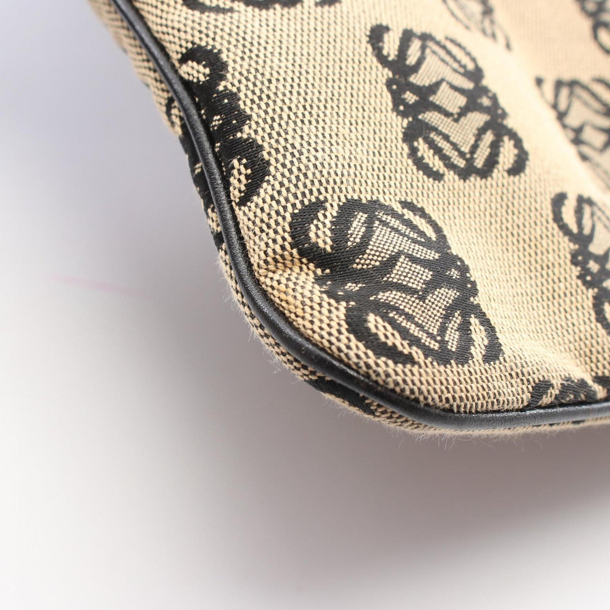 Loewe Beige Black Canvas Leather Handbag Tote Bag (Pre-Owned)