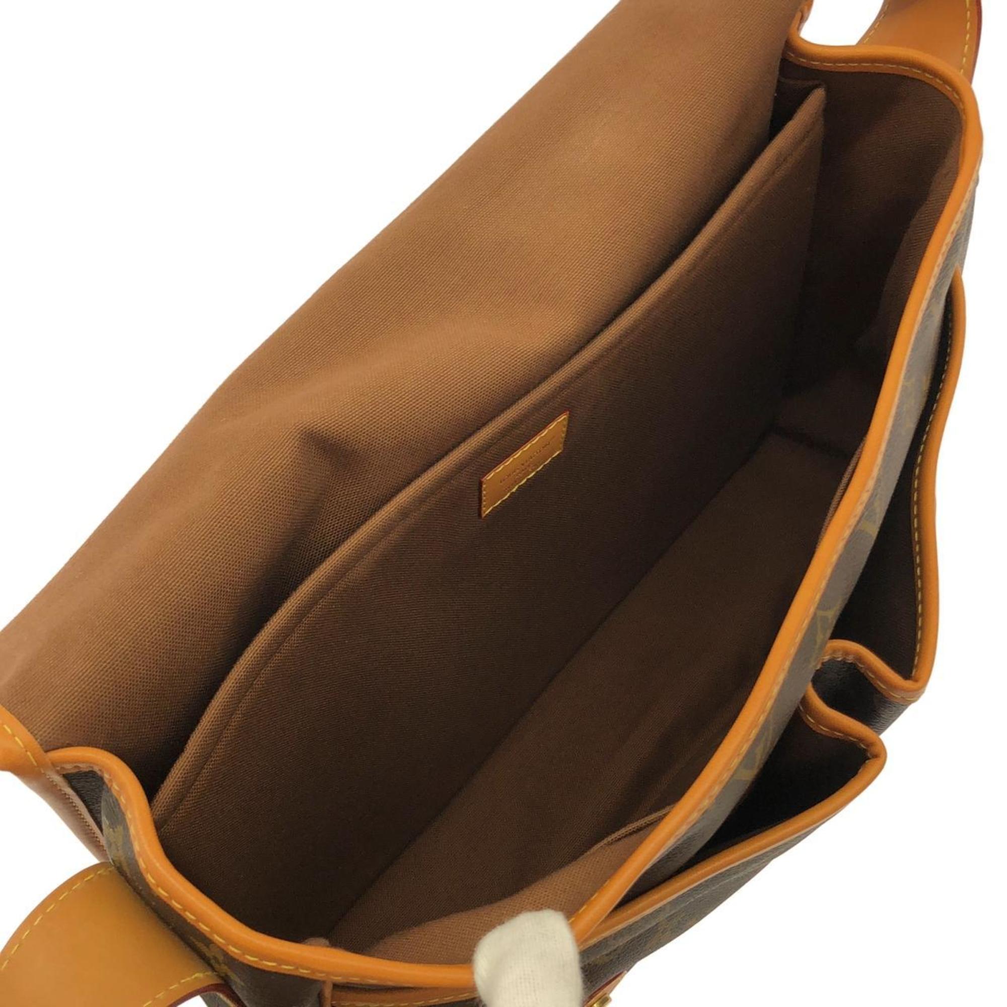 Louis Vuitton Brown Coated Canvas Shoulder Bag (Pre-Owned)
