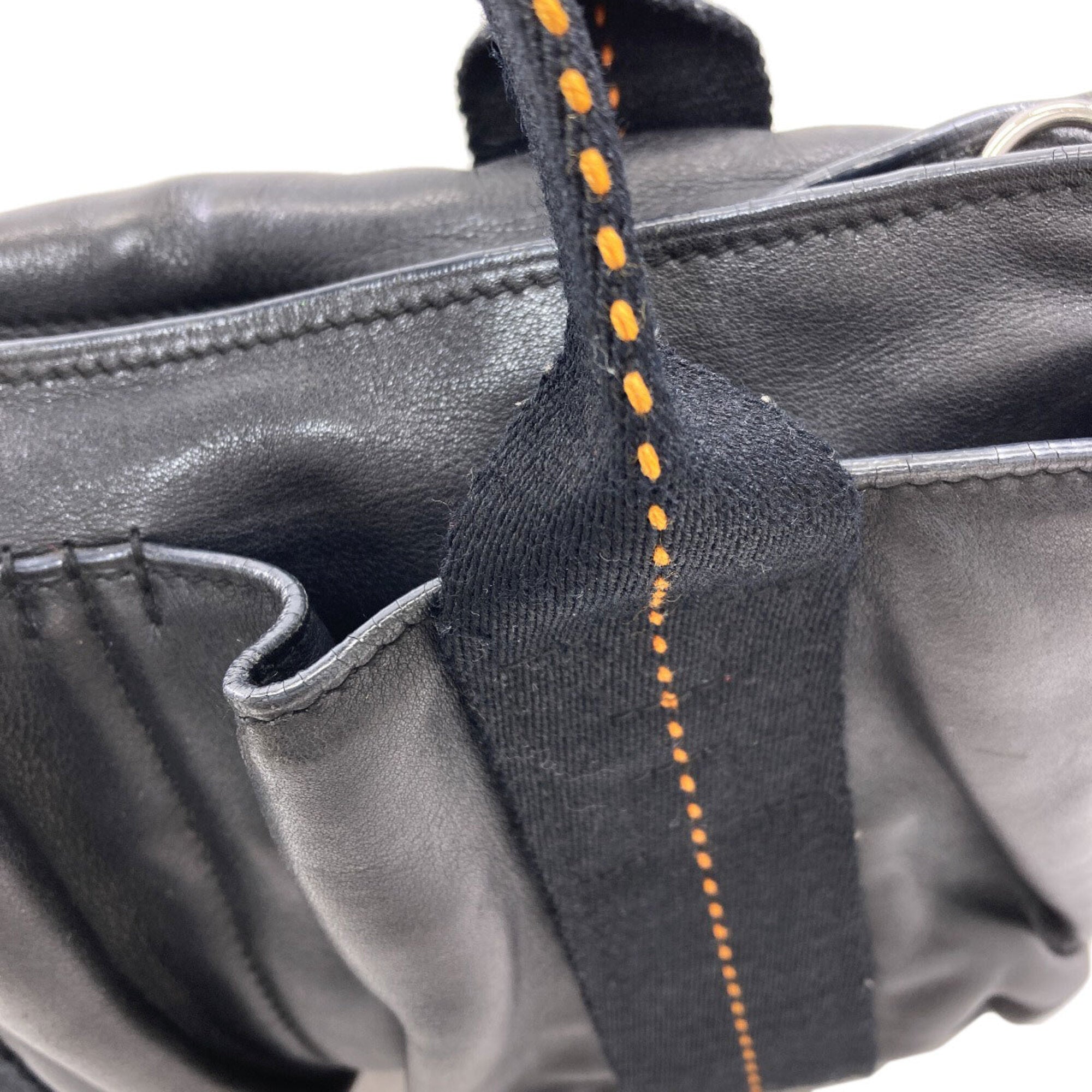Hermes Black Leather Handbag (Pre-Owned)