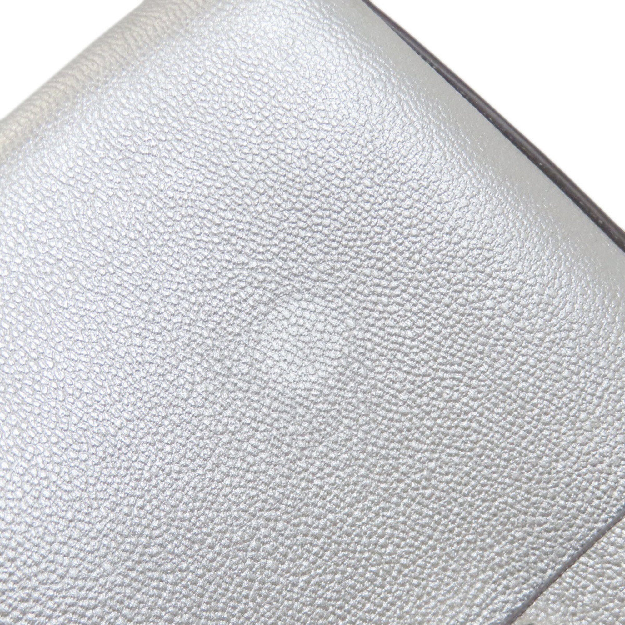Louis Vuitton Silver Leather Shoulder Bag (Pre-Owned)