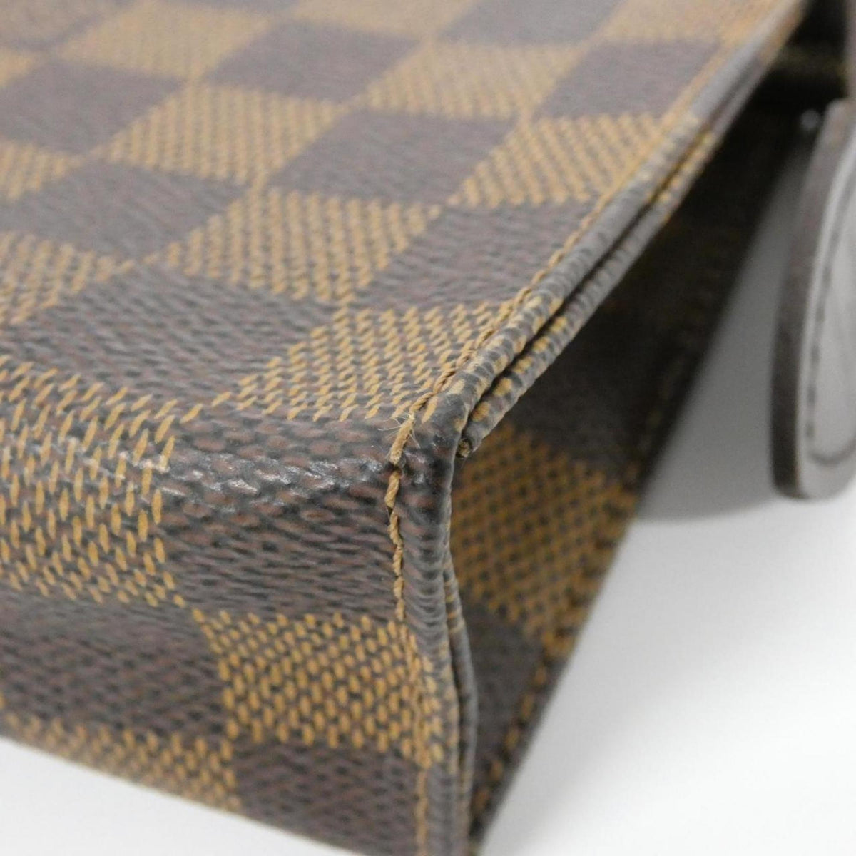 Louis Vuitton Brown Coated Canvas Handbag Pouch (Pre-Owned)