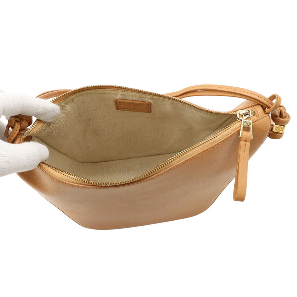 Loewe Camel Leather Handbag (Pre-Owned)