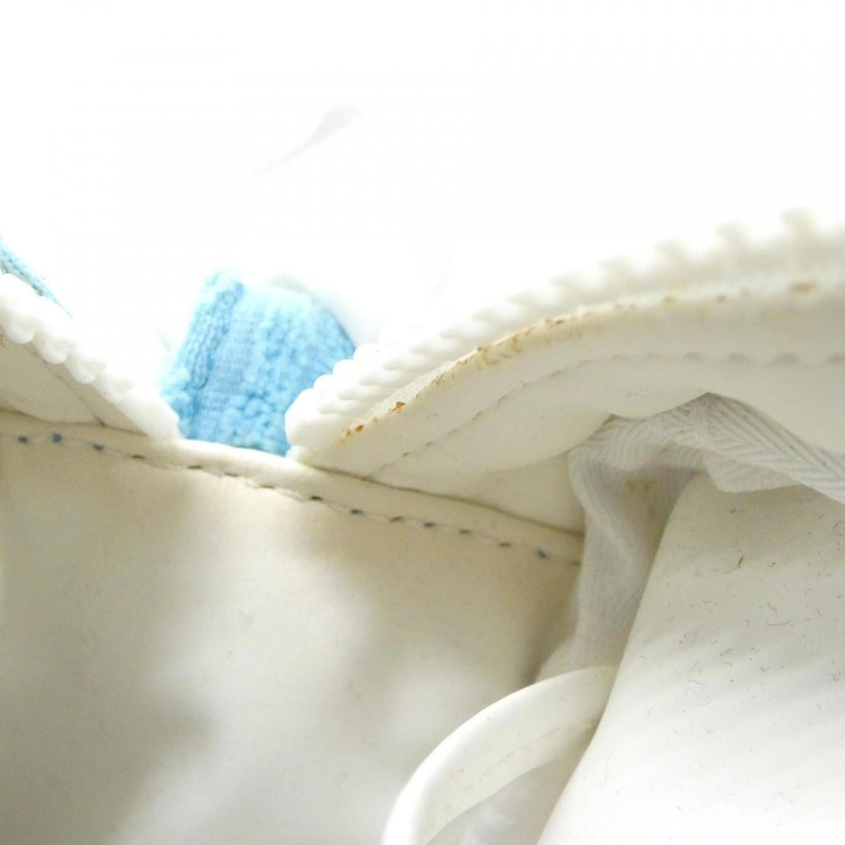 Chanel Light Blue Pile Fabric Shoulder Bag (Pre-Owned)