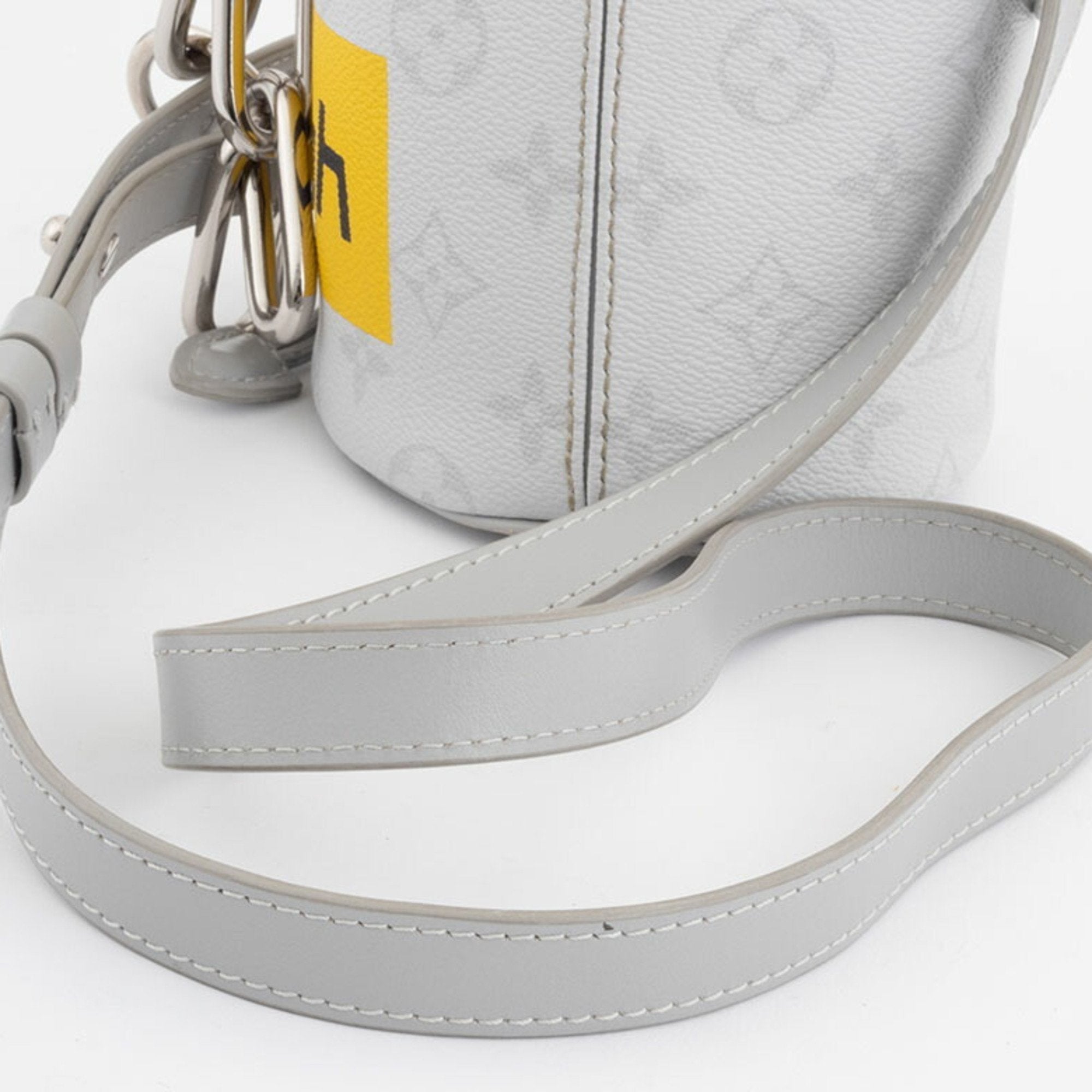 Louis Vuitton Monogram Light Gray White Monogram Shoulder Bag (Pre-Owned)