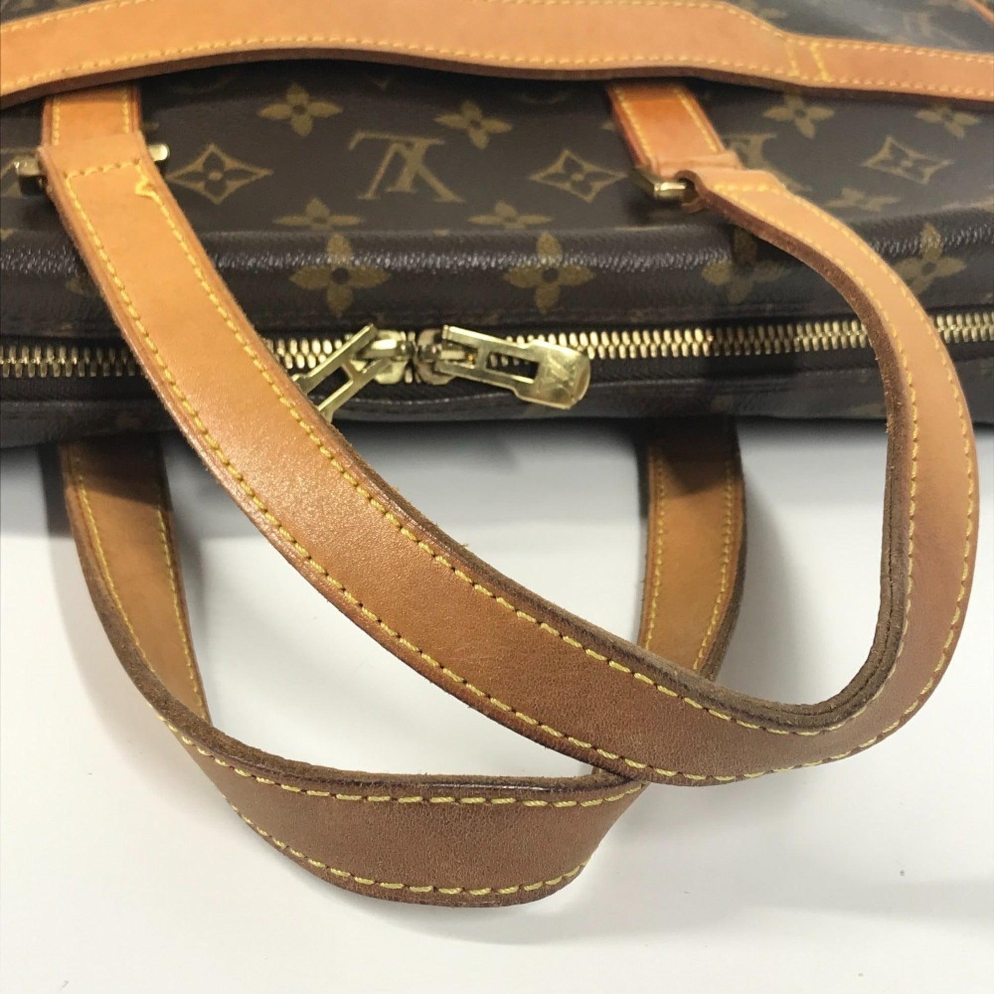 Louis Vuitton Brown Monogram Canvas Handbag Tote Bag (Pre-Owned)