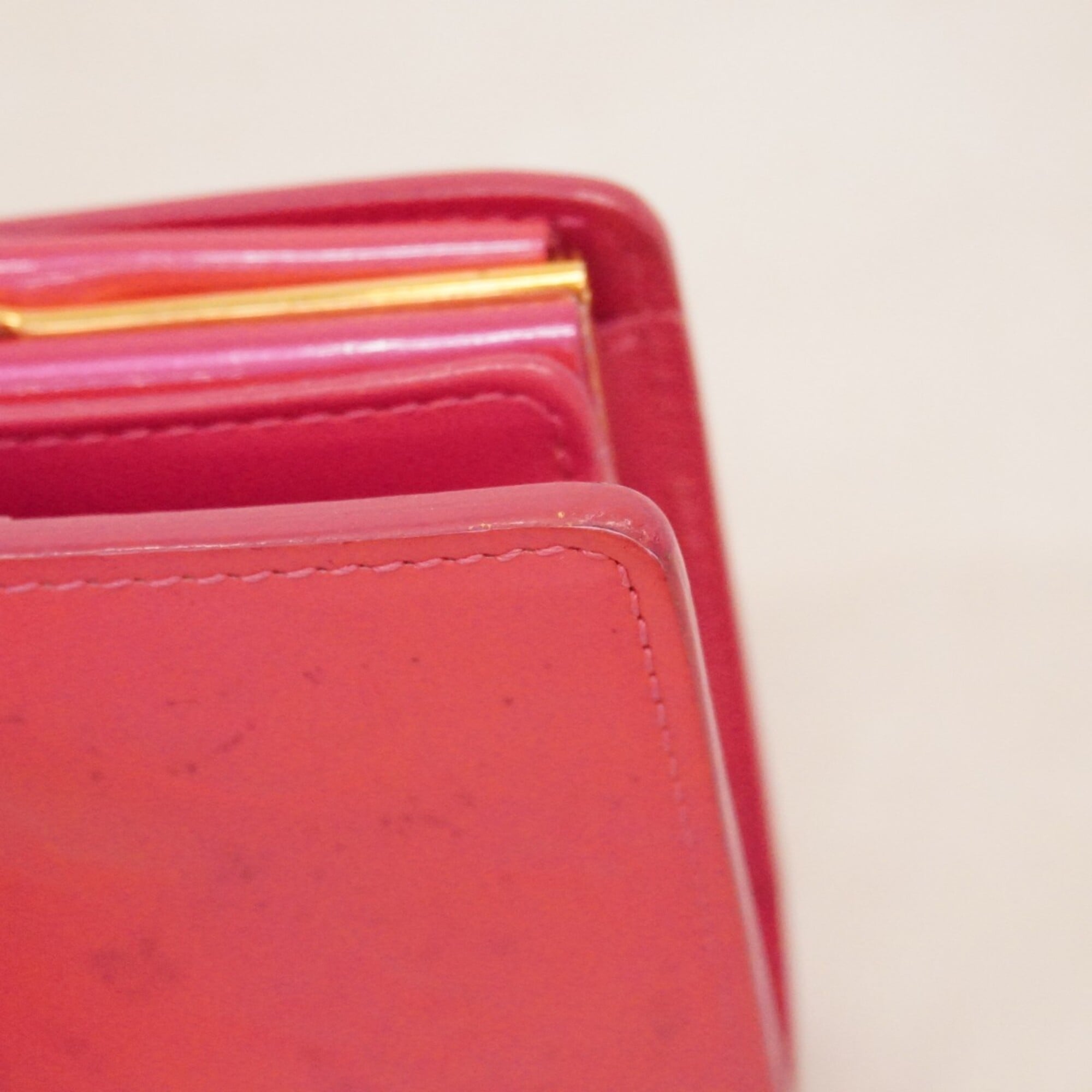 Louis Vuitton Fuchsia Pink Wallet (Bi-Fold) (Pre-Owned)