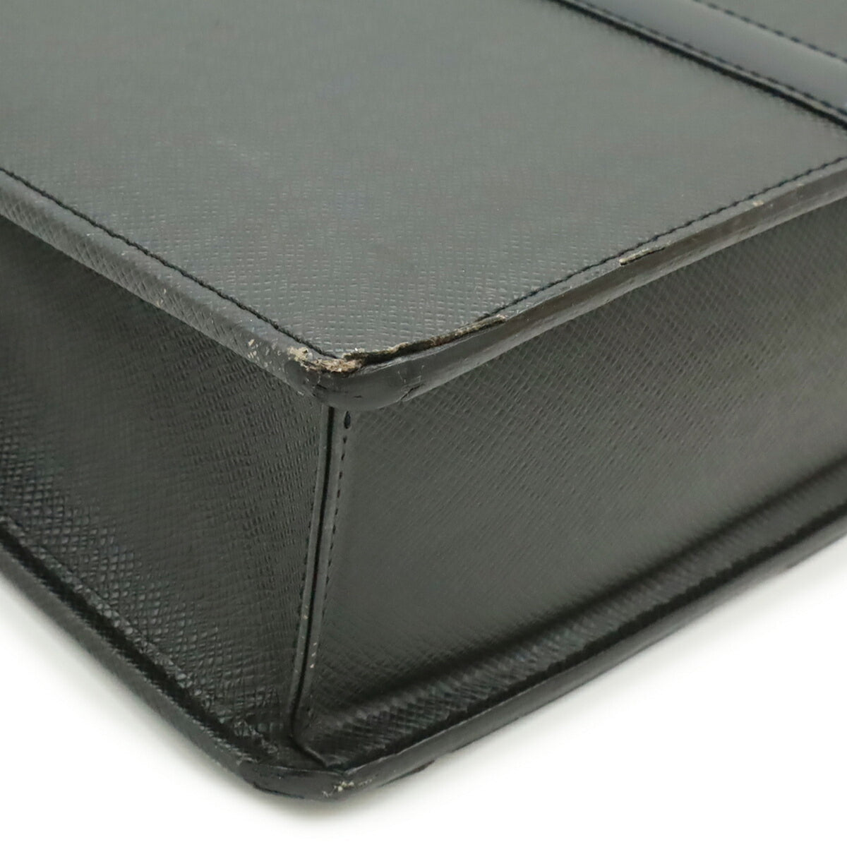 Louis Vuitton Ardoise Taiga Leather Leather Briefcase (Pre-Owned)