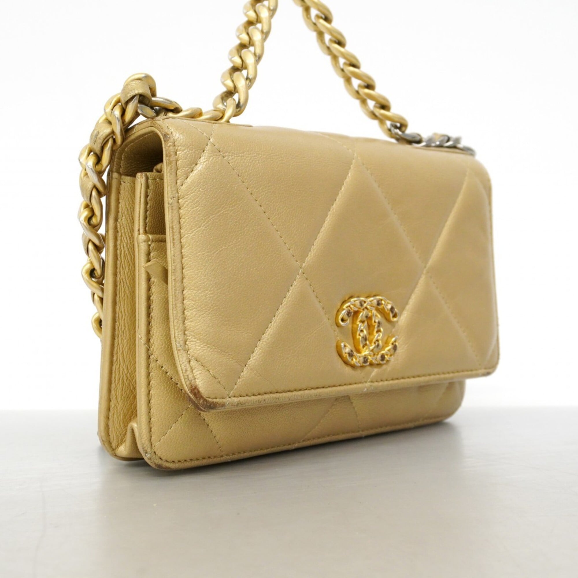 Chanel Brown Leather Chain/Shoulder Wallet (Pre-Owned)