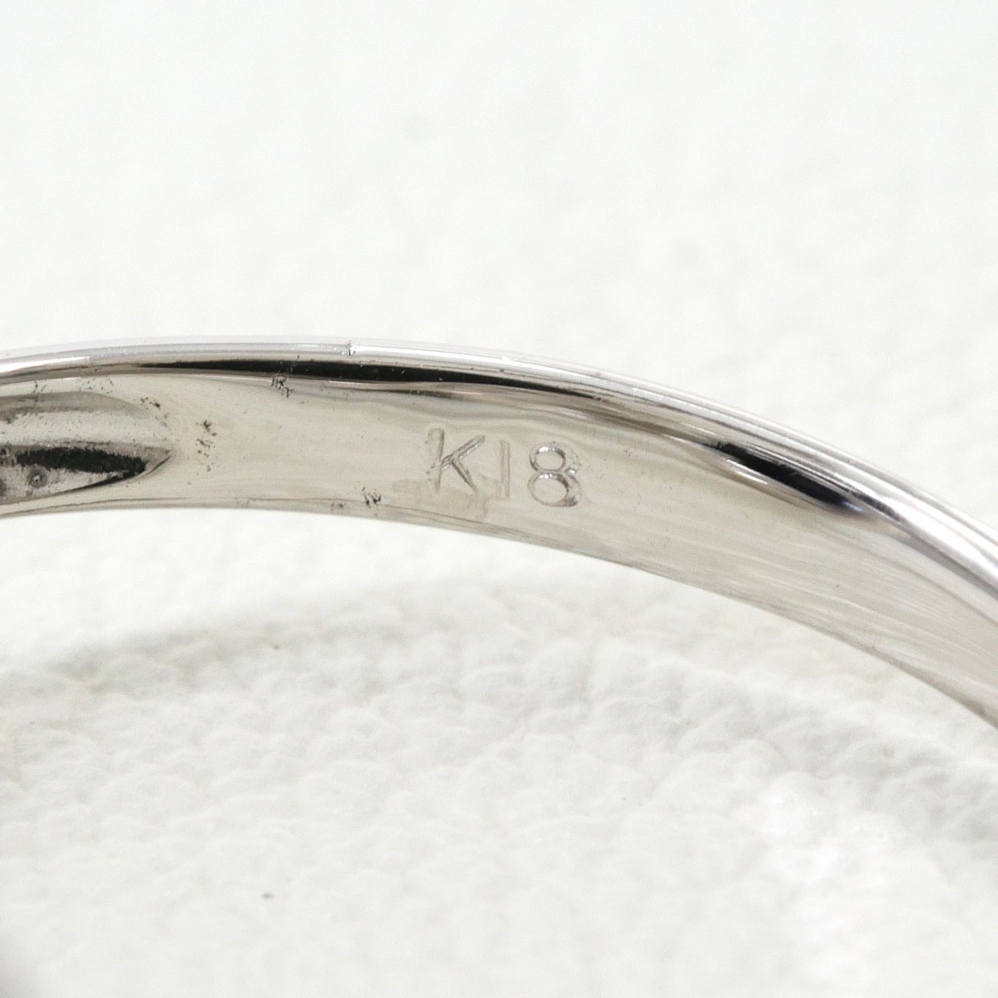 Unbranded White Gold White Gold (18K) Band Ring (Pre-Owned)