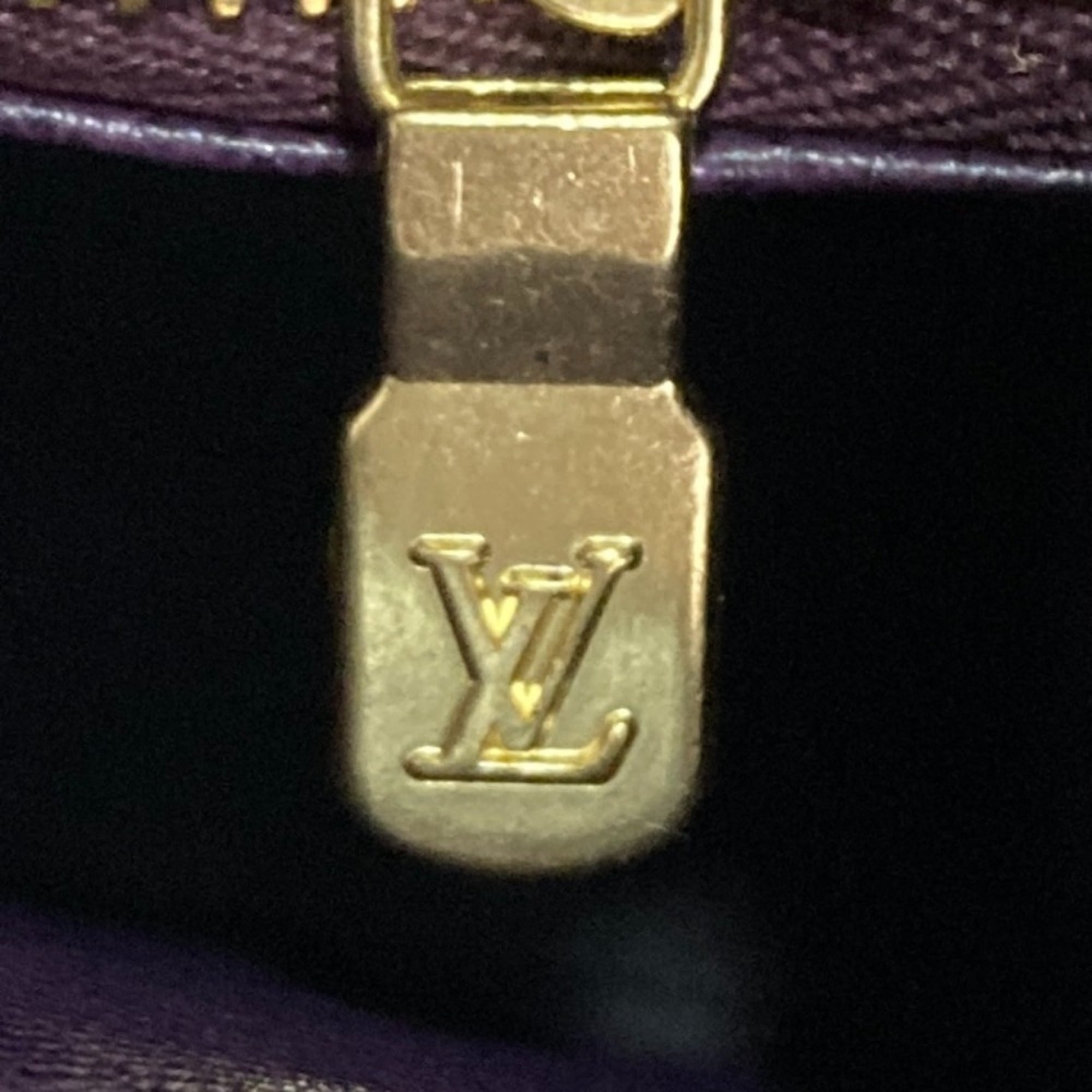 Louis Vuitton Jaune Yellow Epi Leather Handbag (Pre-Owned)