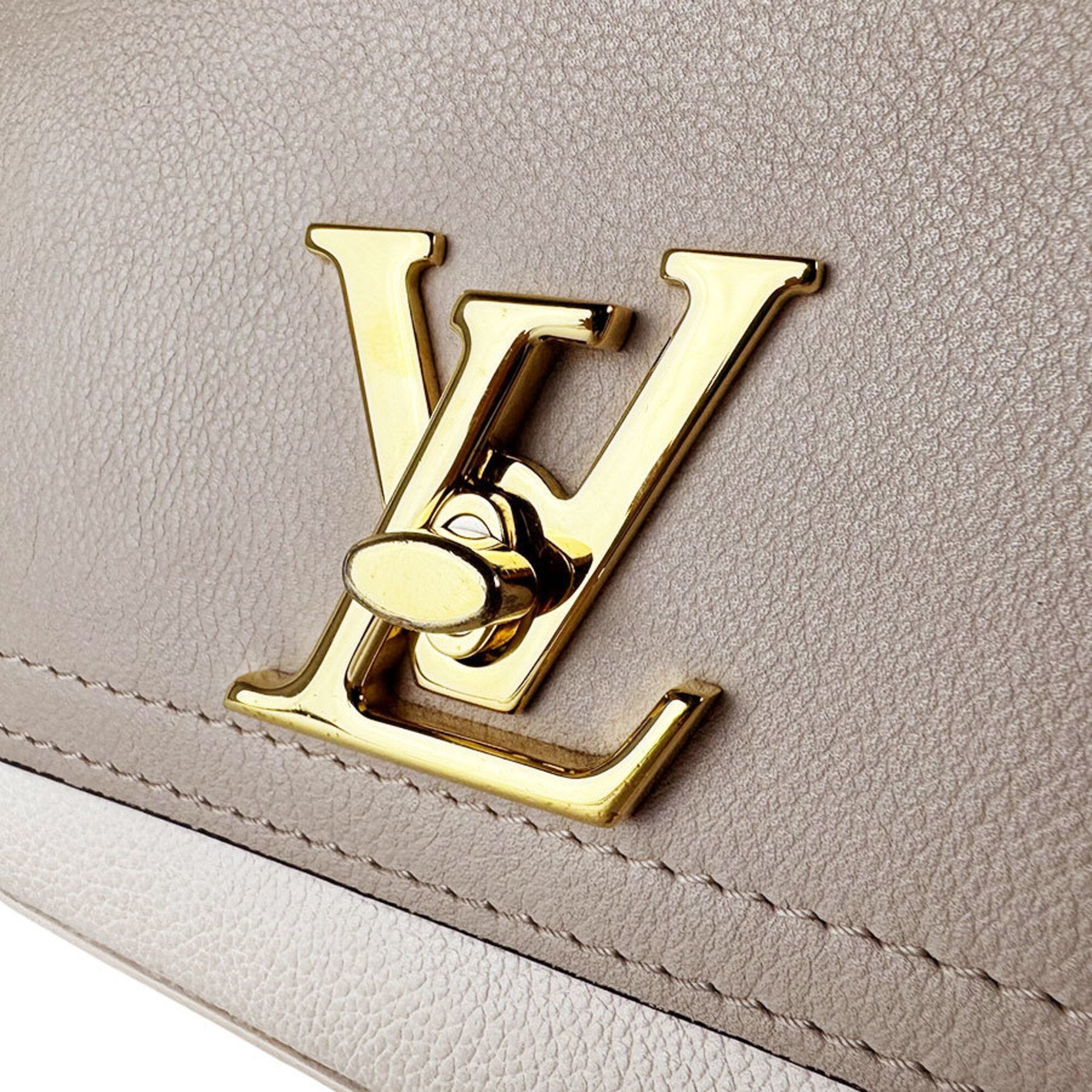 Louis Vuitton Grayish Leather Shoulder Bag (Pre-Owned)