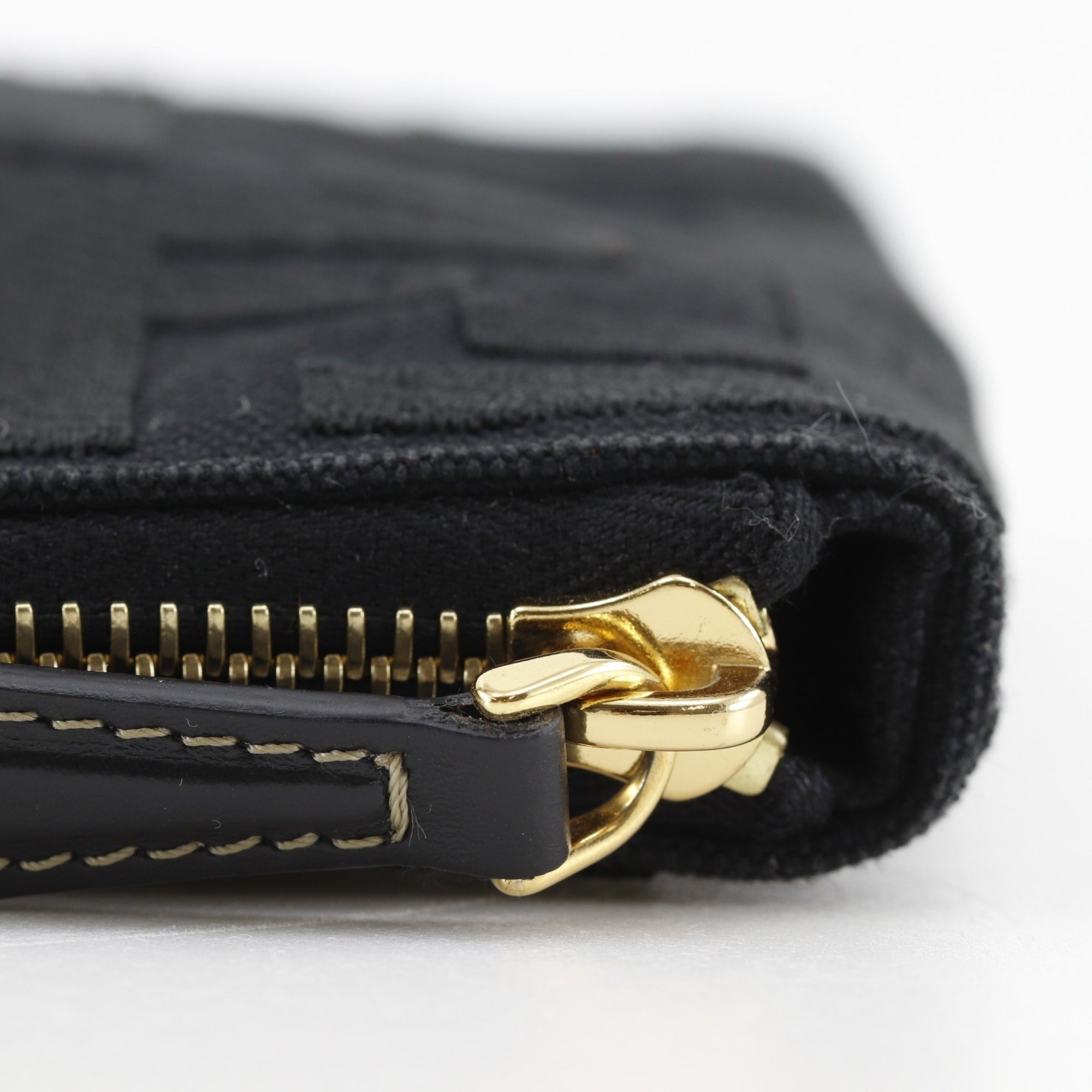Fendi Black Cotton Pouch (Pre-Owned)
