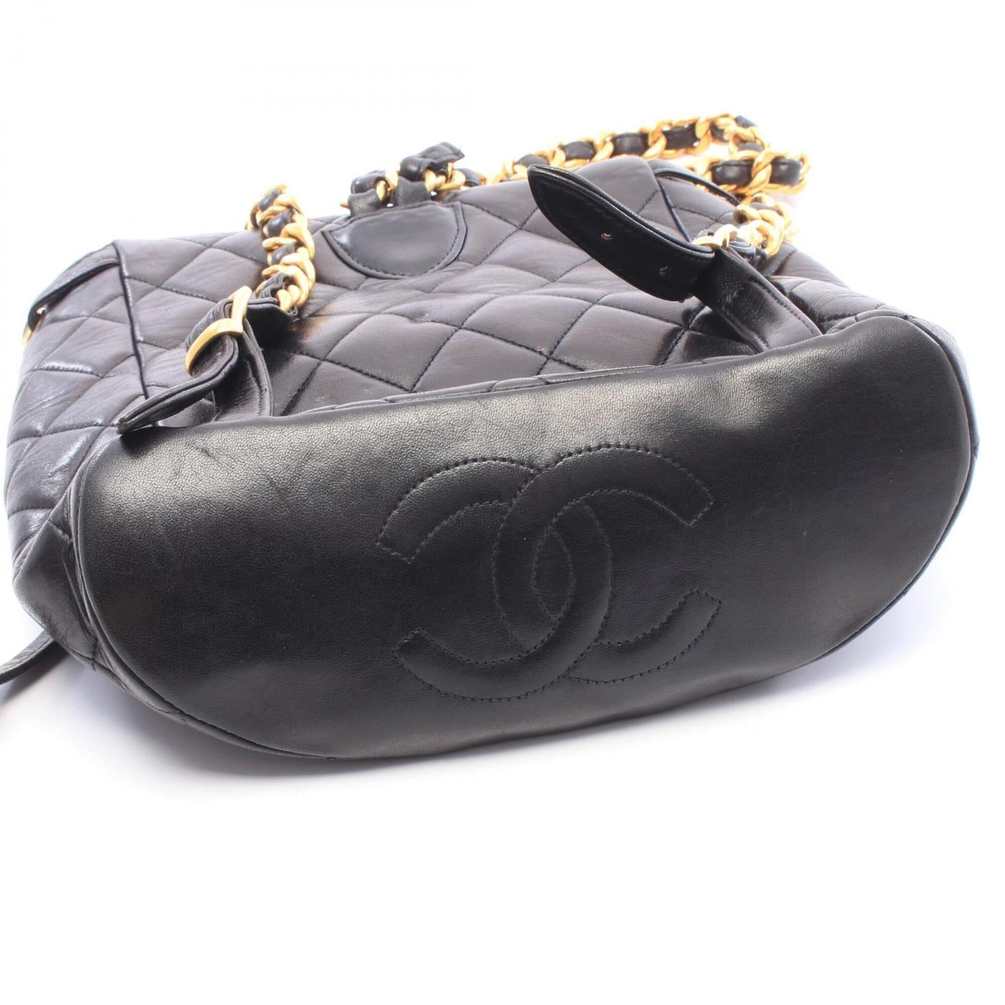 Chanel Black Leather Backpack Handbag (Pre-Owned)
