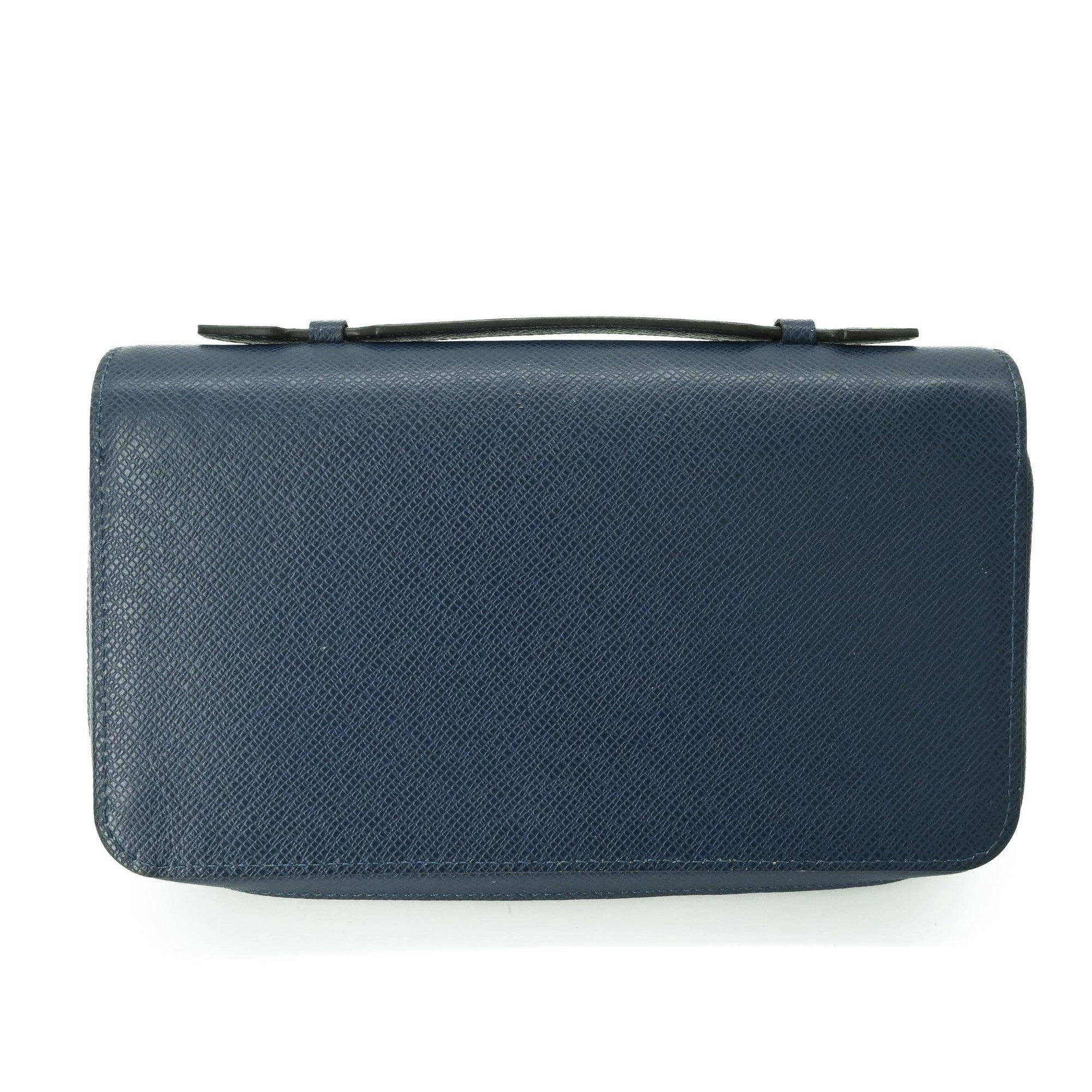 Louis Vuitton Taiga Navy Blue Taiga Leather Long Wallet (Bi-Fold) (Pre-Owned)
